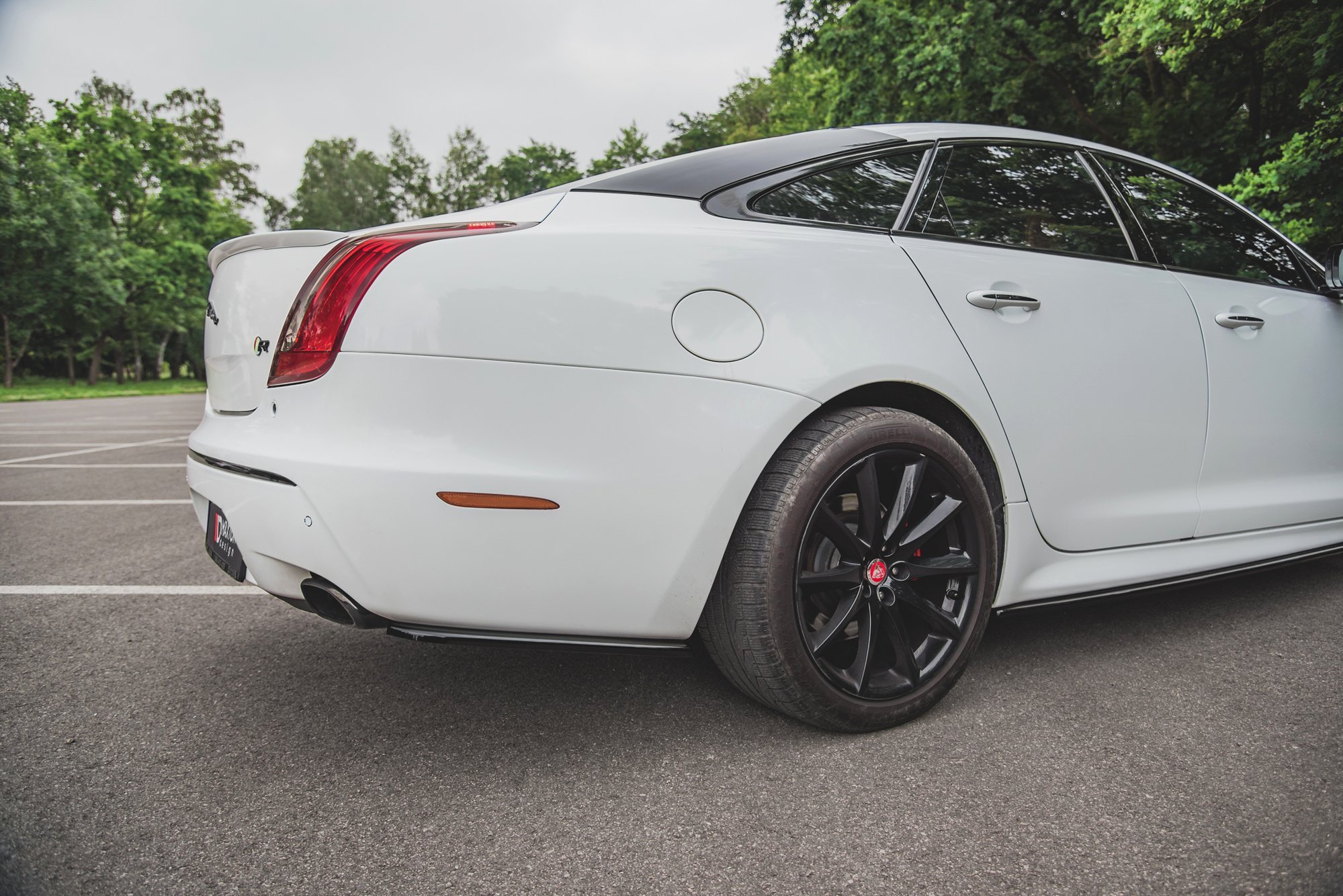 Rear Side Splitters Jaguar XJ R-Sport X351 Facelift - Image 5
