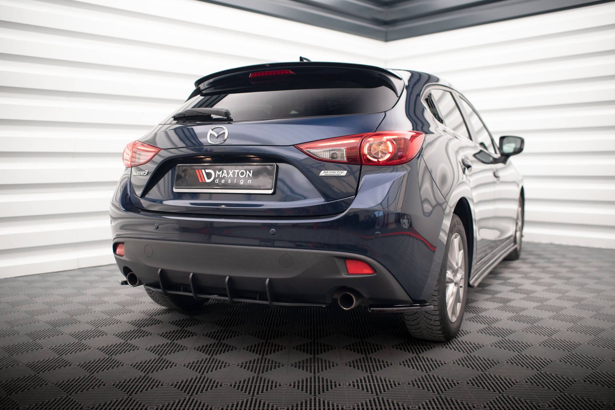 Rear Side Splitters Mazda 3 Mk3 - Image 2