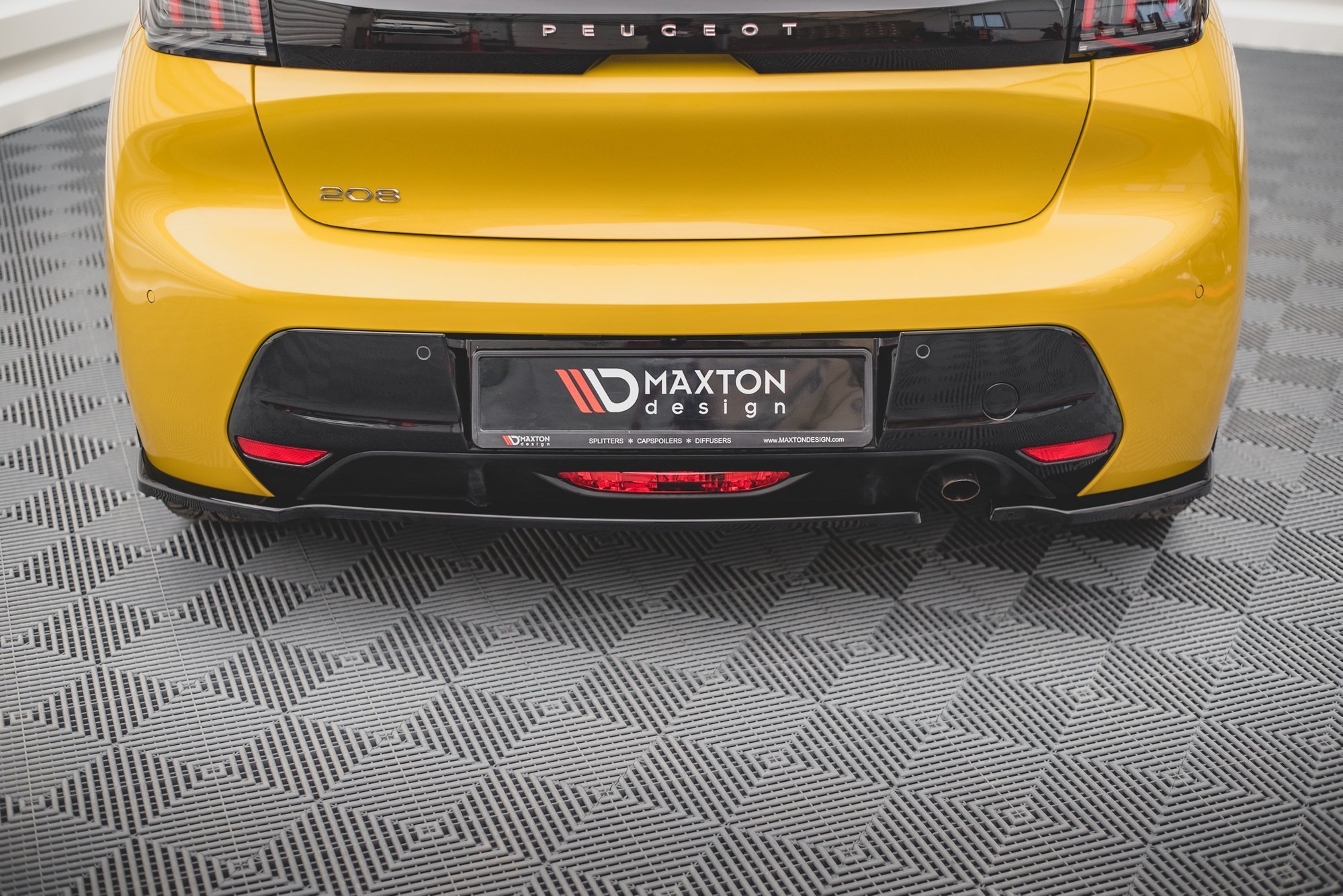 Rear Side Splitters Peugeot 208 Mk2 - Image 2