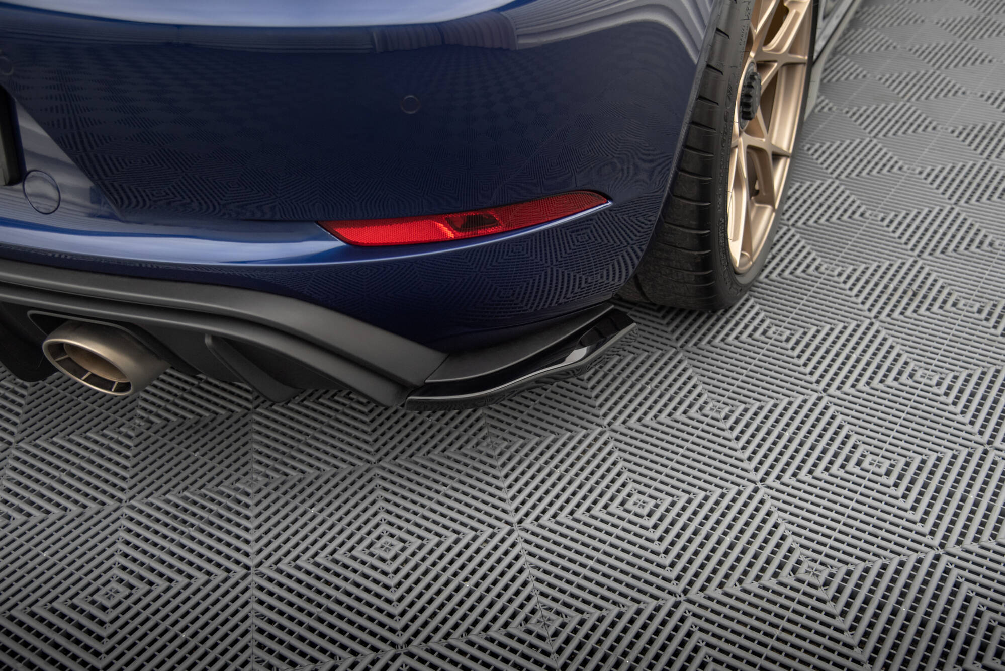Rear Side Splitters Porsche 718 Cayman GT4 RS 982c - Image 2