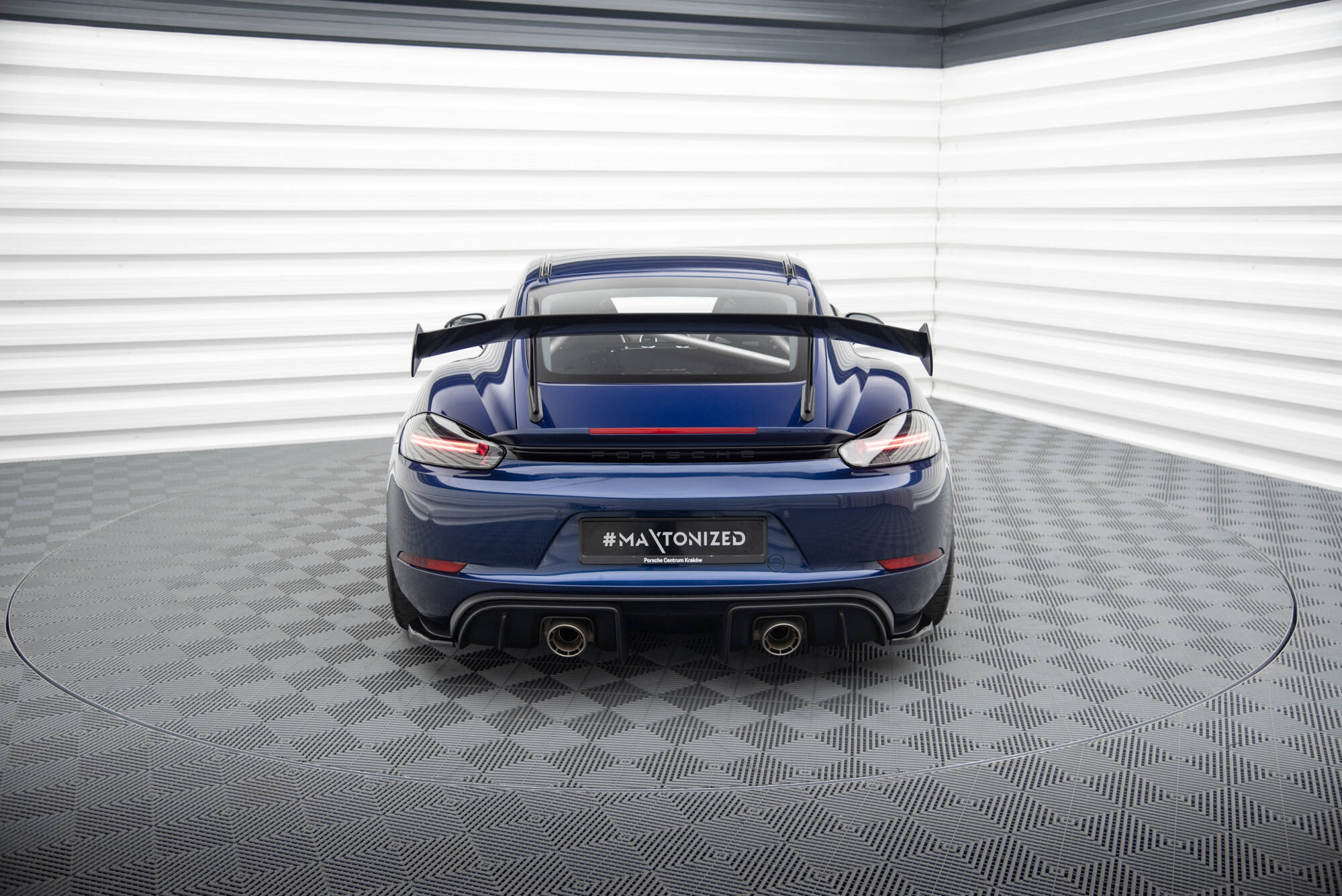 Rear Side Splitters Porsche 718 Cayman GT4 RS 982c - Image 4