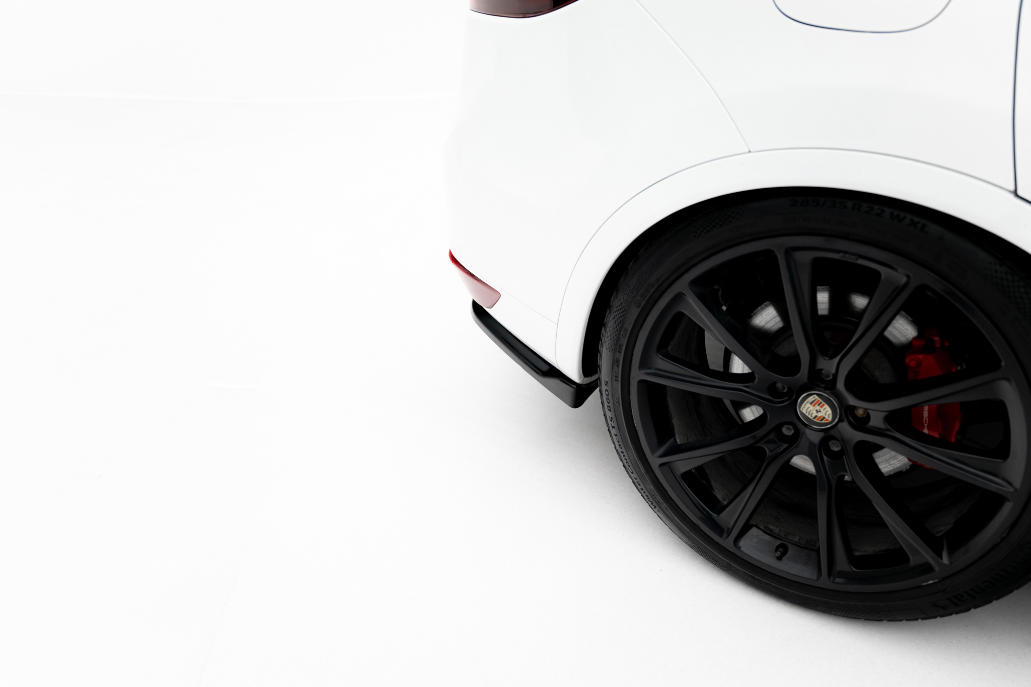 Rear Side Splitters Porsche Cayenne Turbo / Standard Mk2 - Image 2