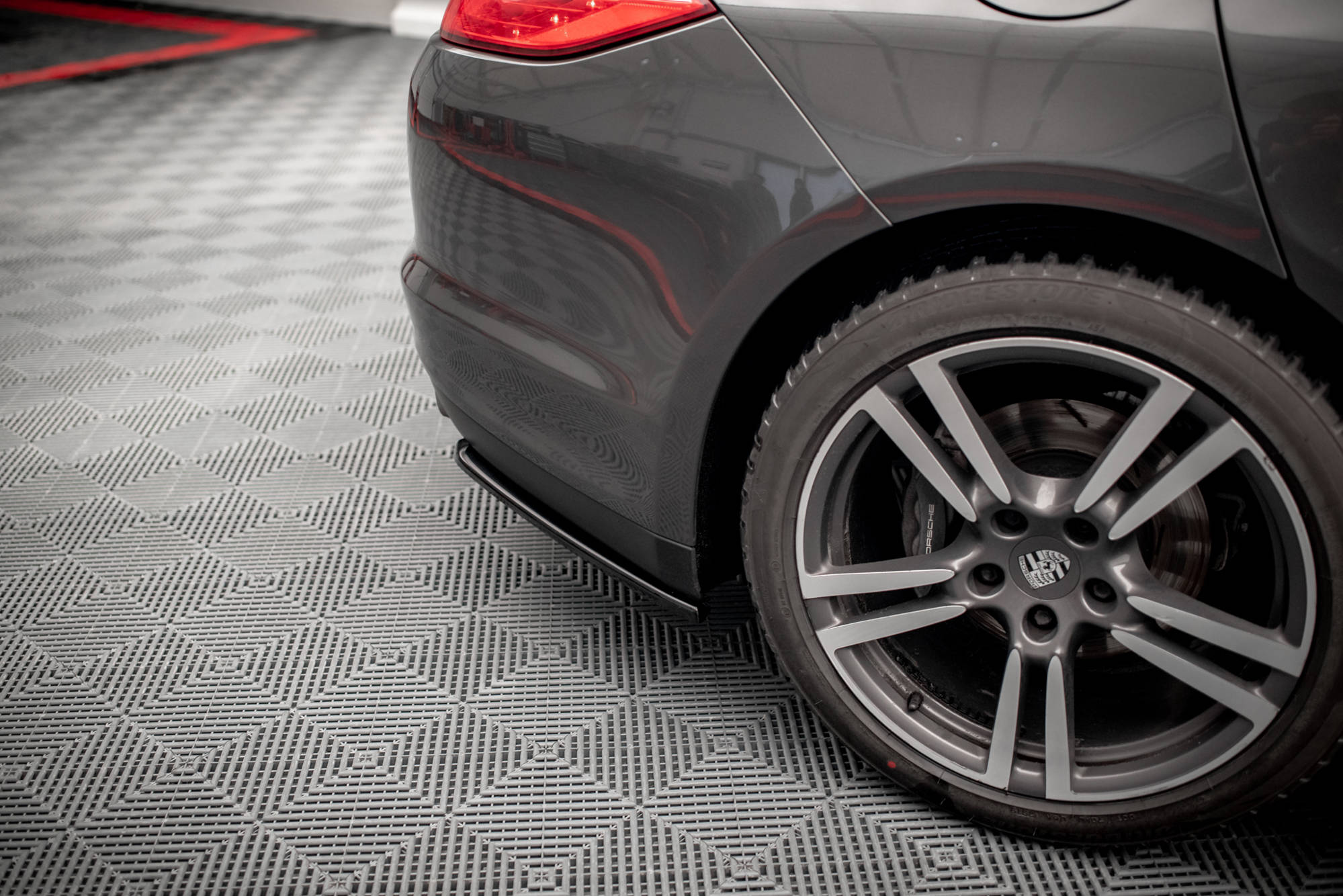 Rear Side Splitters Porsche Panamera / Panamera Diesel 970 - Image 2