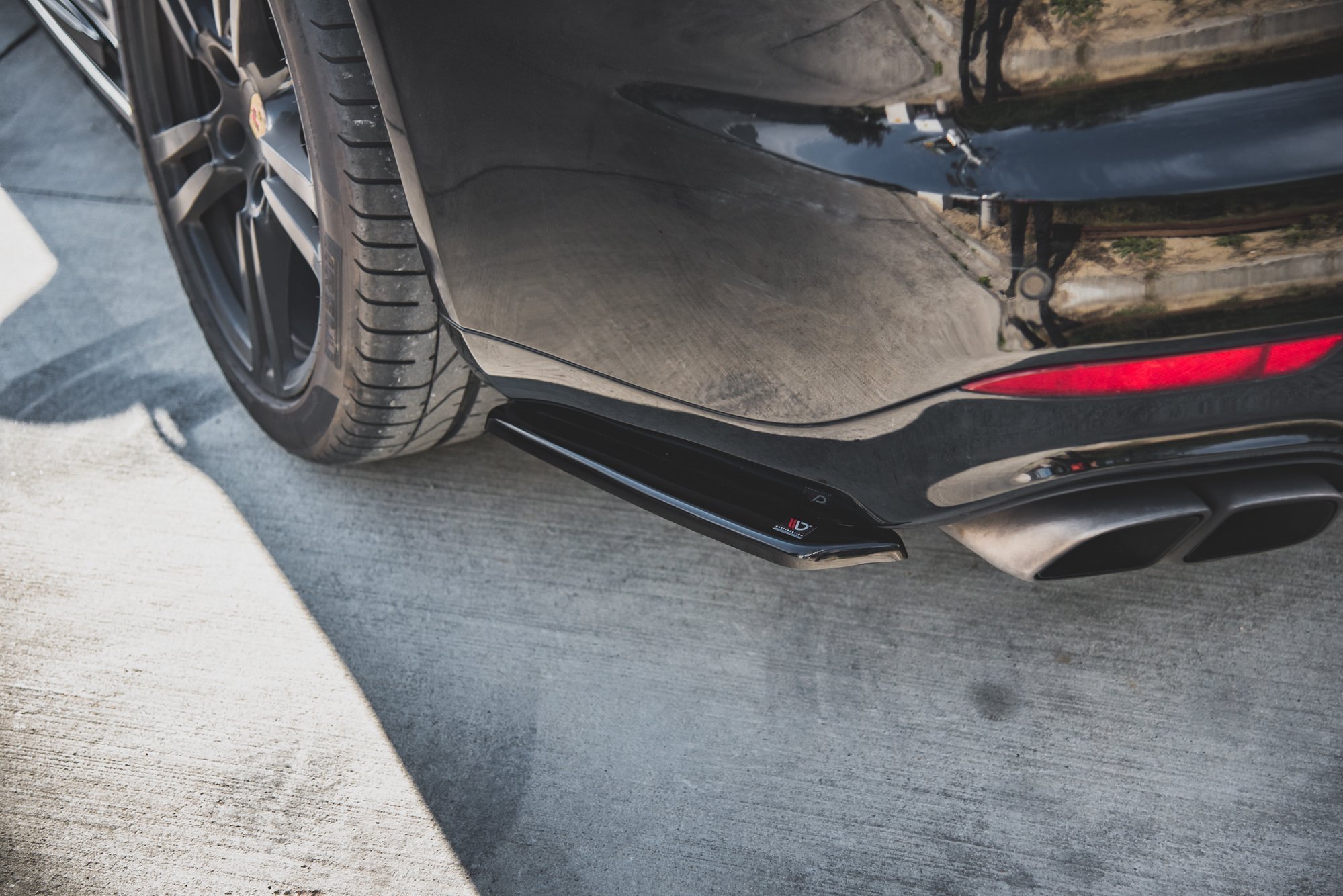 Rear Side Splitters Porsche Panamera Turbo 970 Facelift - Image 2