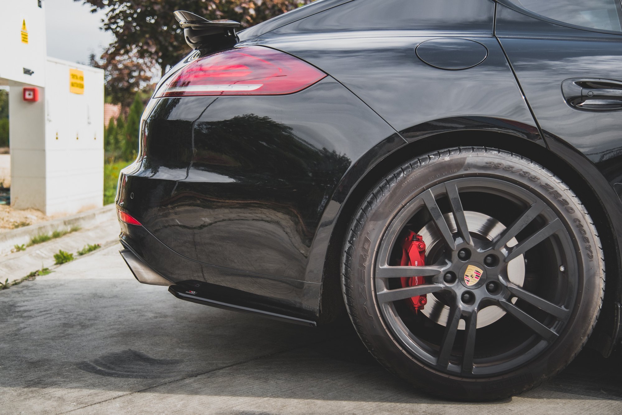 Rear Side Splitters Porsche Panamera Turbo 970 Facelift - Image 3