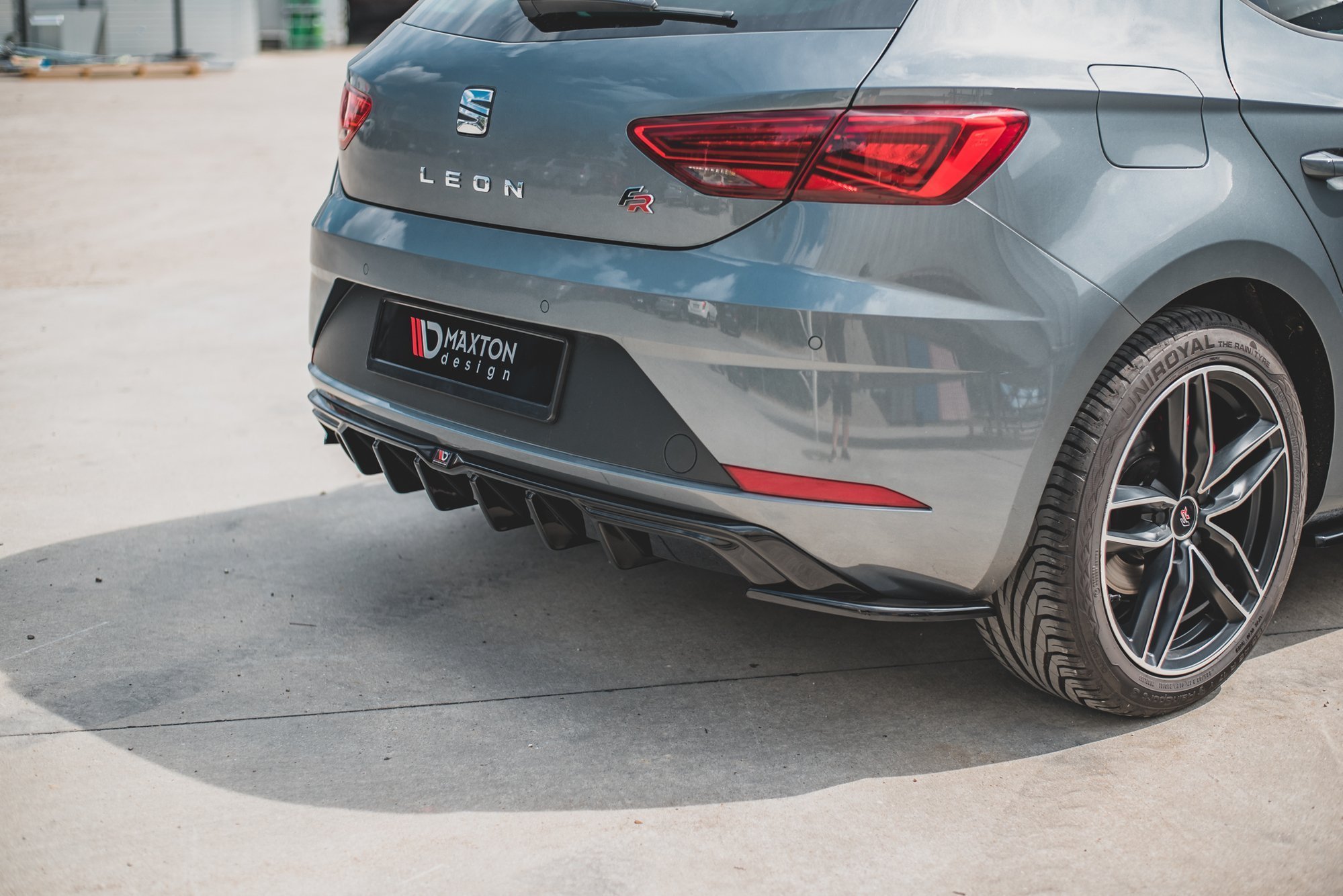 Rear Side Splitters SEAT Leon Mk3 FR Facelift - Image 6