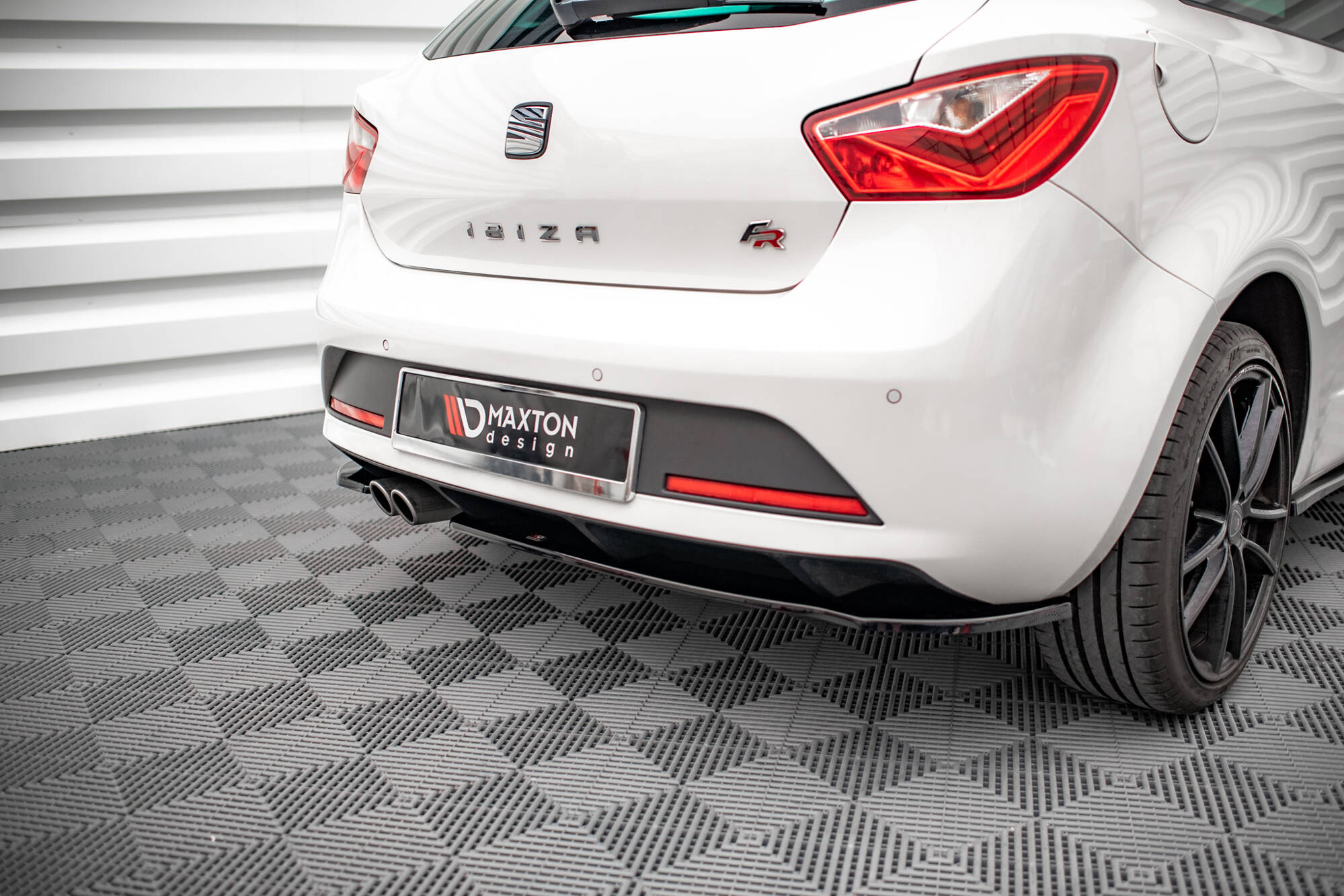 Rear Side Splitters Seat Ibiza FR SC Mk4 Facelift - Image 3