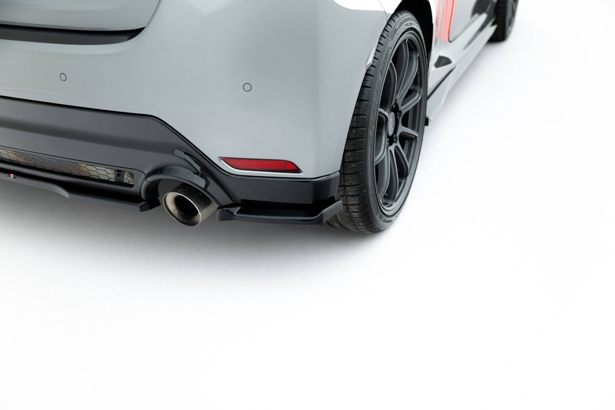Rear Side Splitters Toyota GR Yaris Mk4 Facelift - Image 2