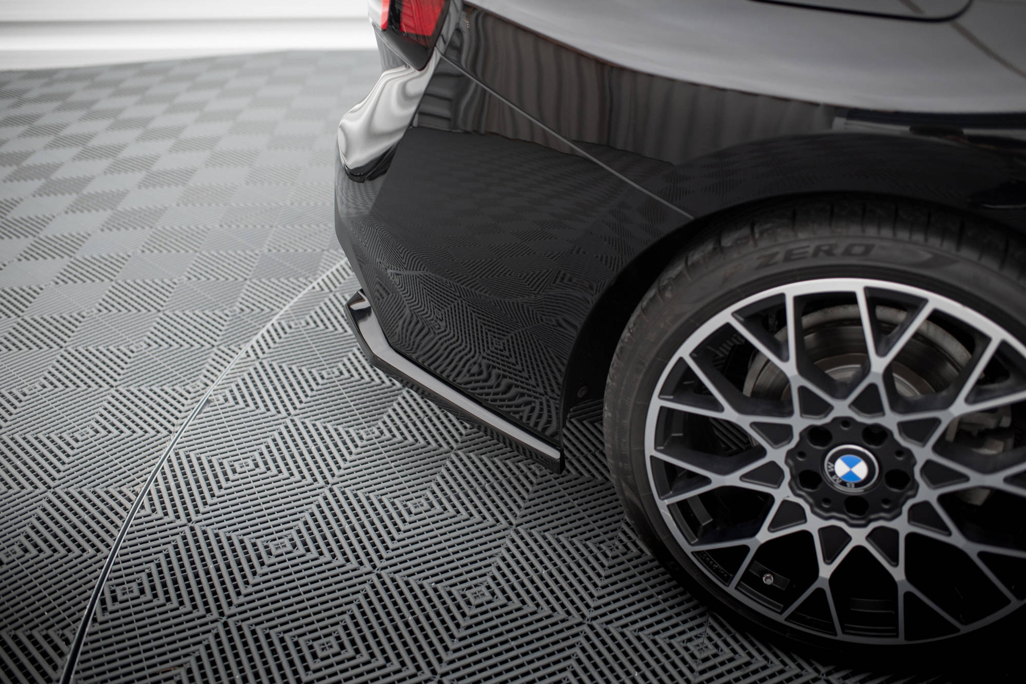 Rear Side Splitters V.1 BMW 2 Coupe G42 - Image 2