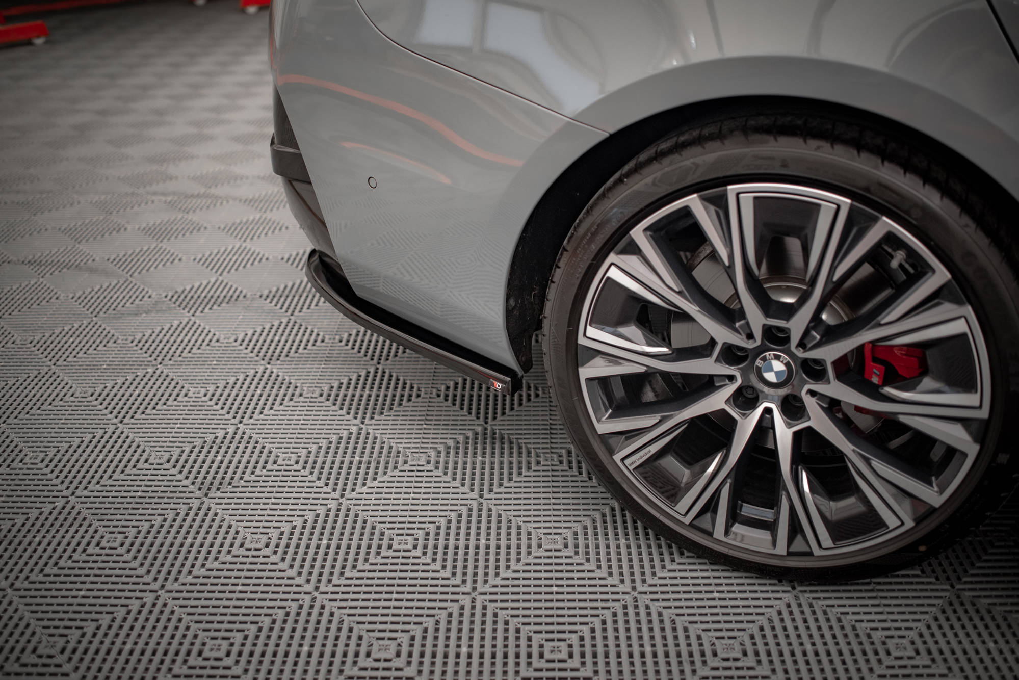 Rear Side Splitters V.1 BMW 4 Gran Coupe M-Pack G26 - Image 3