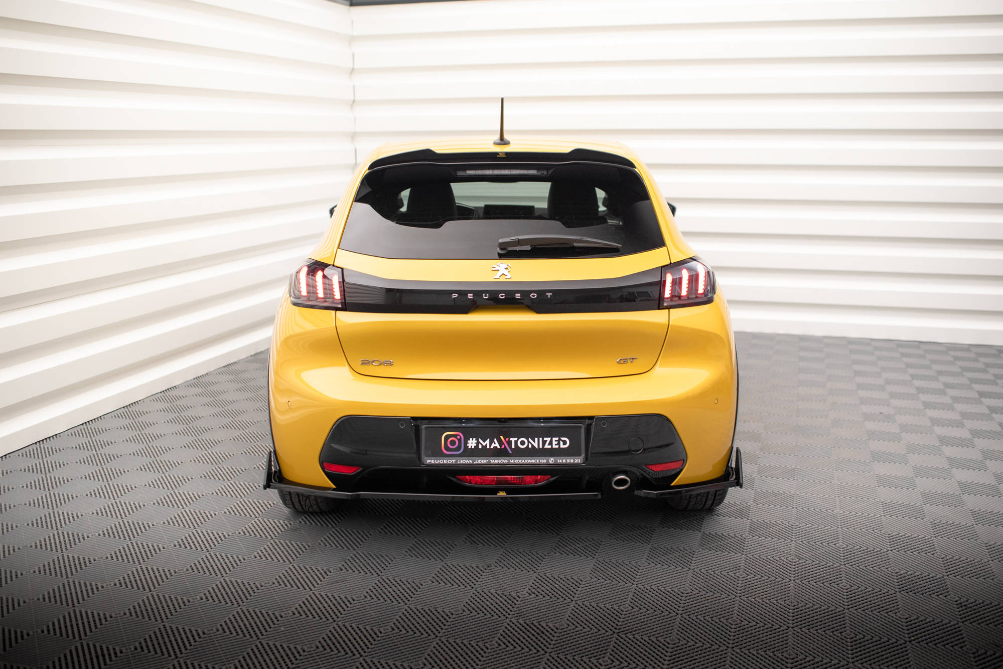 Rear Side Splitters V.1 + Flaps Peugeot 208 GT Mk2 - Image 2