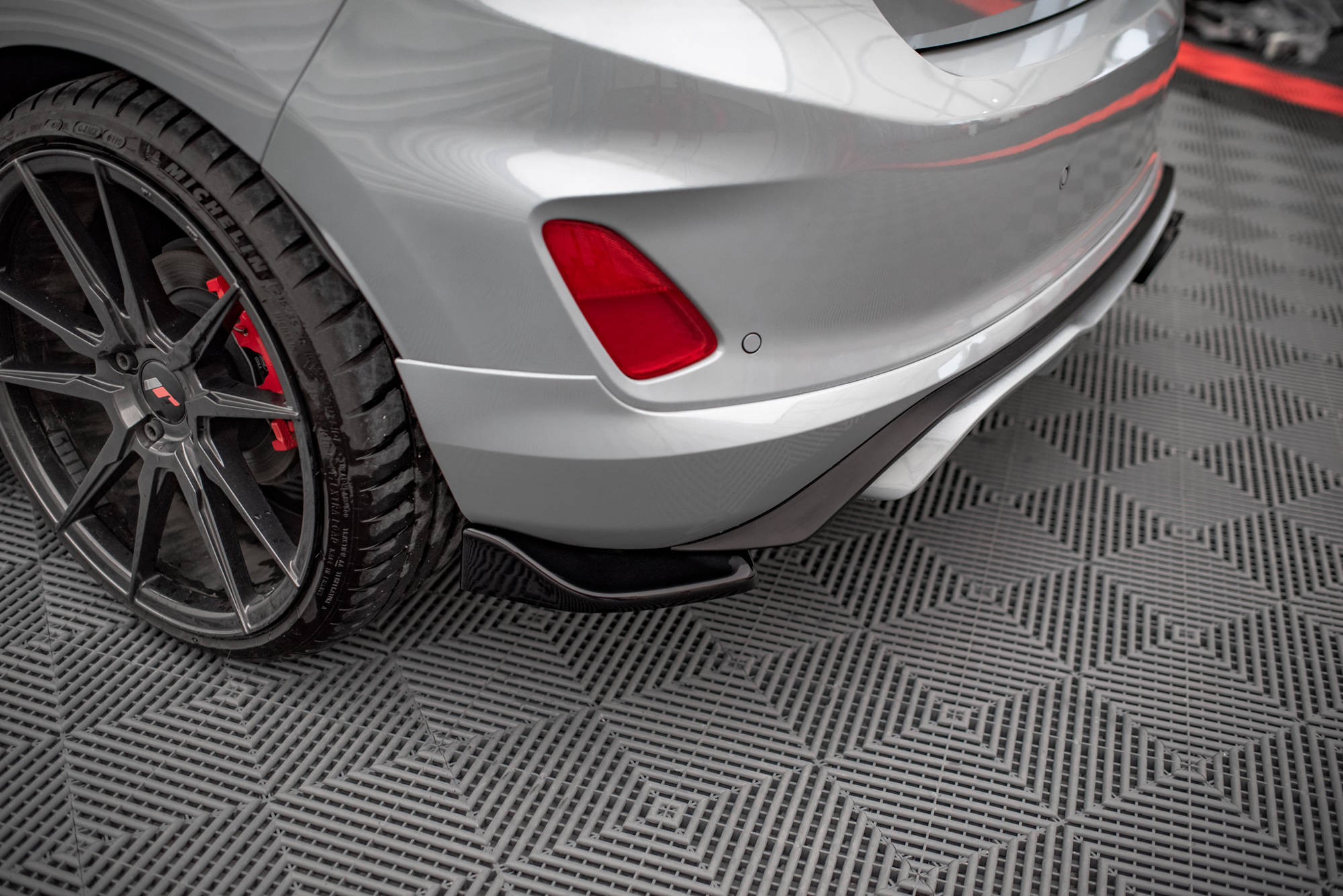Rear Side Splitters V.1 Ford Fiesta ST Mk8 - Image 3