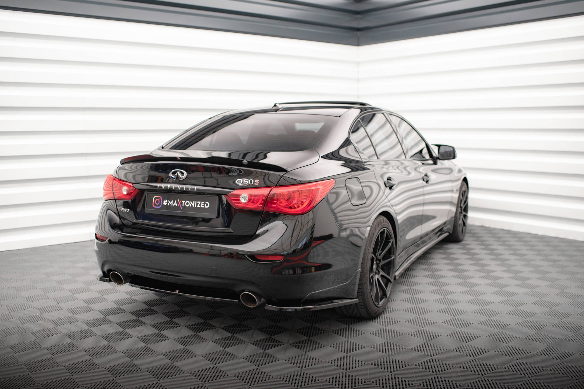 Rear Side Splitters V.1 Infiniti Q50 S Mk1 - Image 2