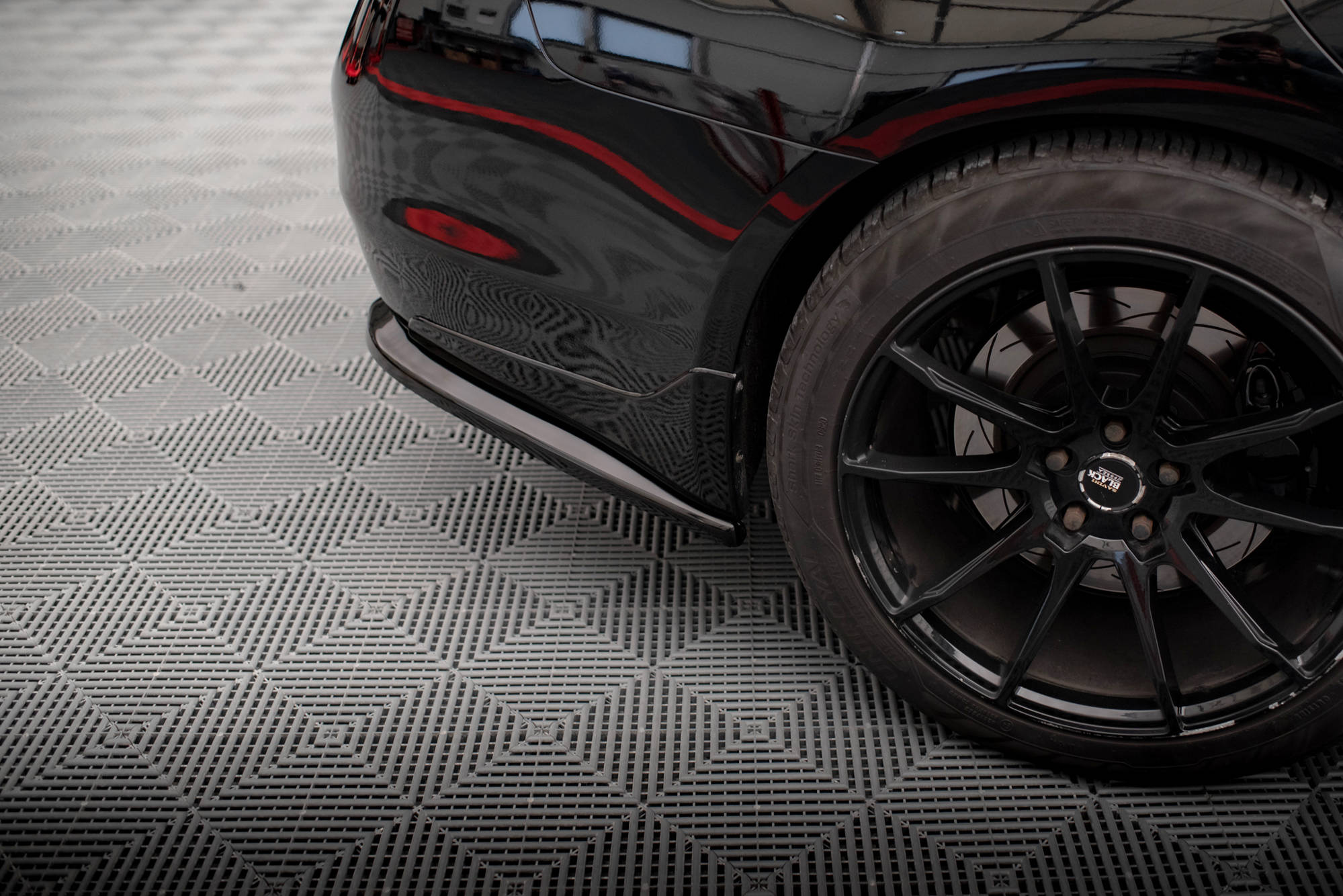 Rear Side Splitters V.1 Infiniti Q50 S Mk1 - Image 3