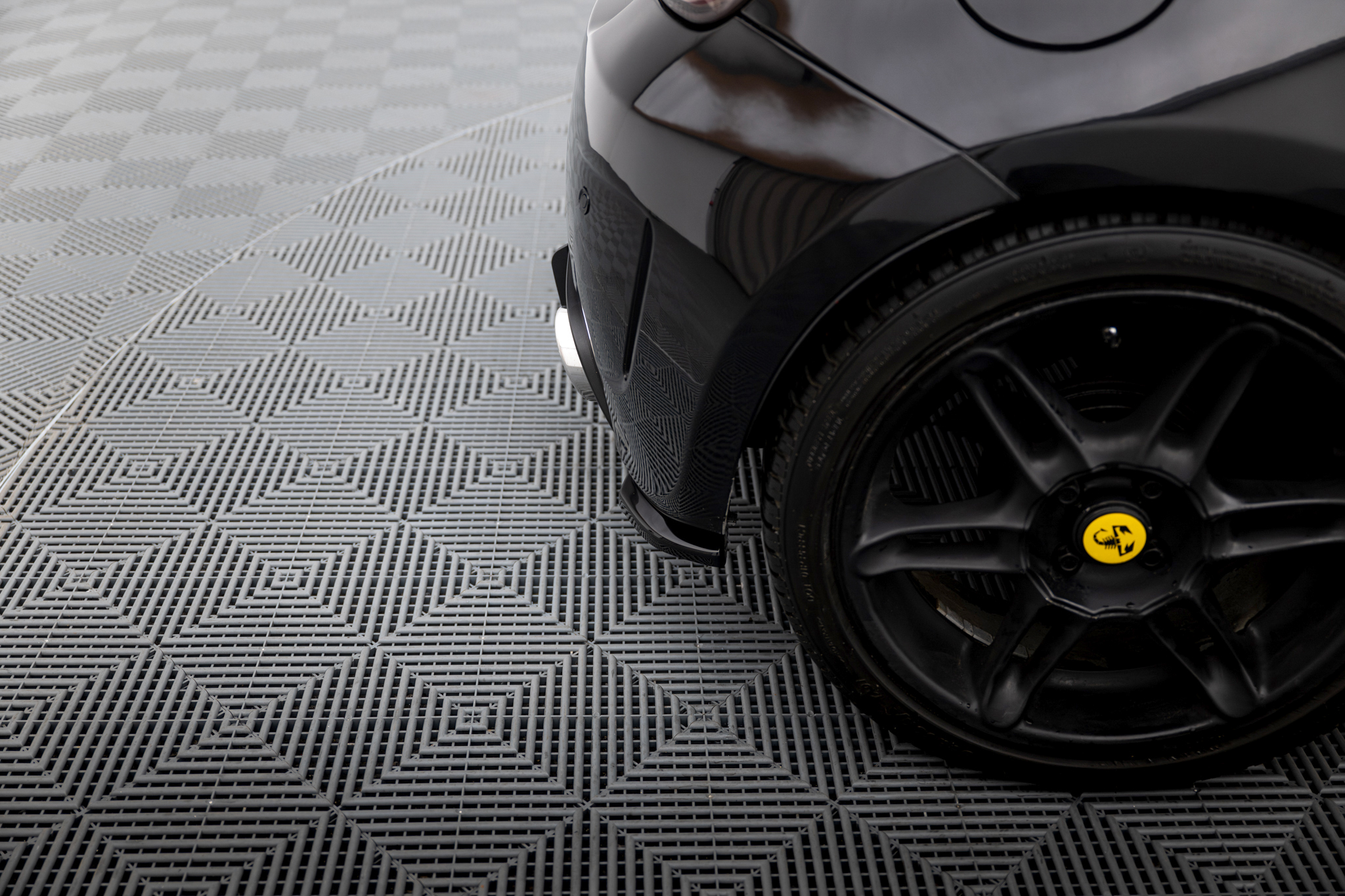 Rear Side Splitters V.2 Abarth 500 Mk1 - Image 3
