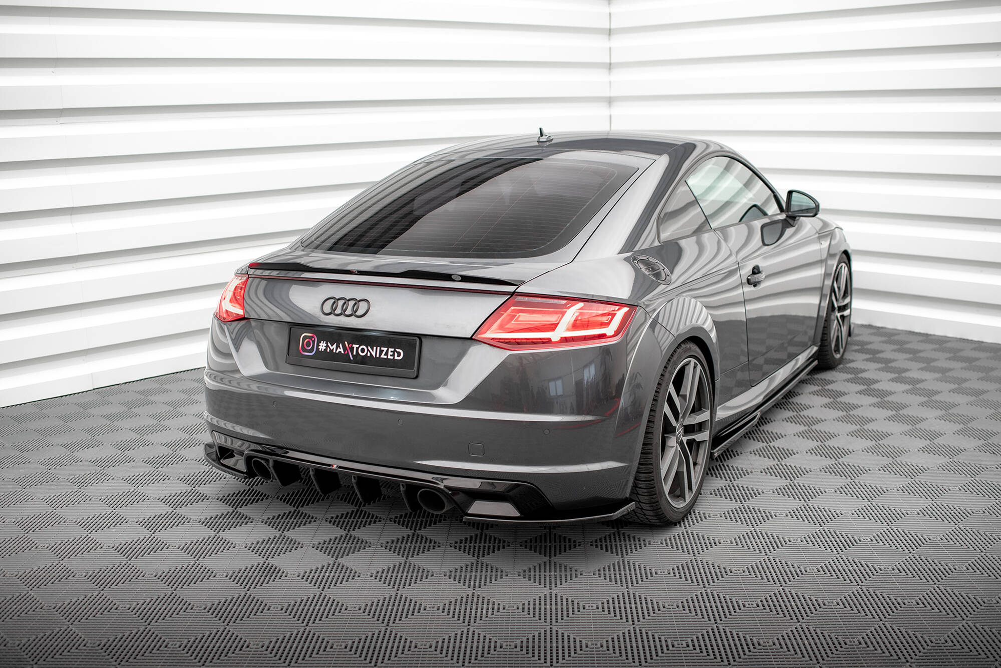 Rear Side Splitters V.2 Audi TT S-Line 8S - Image 3