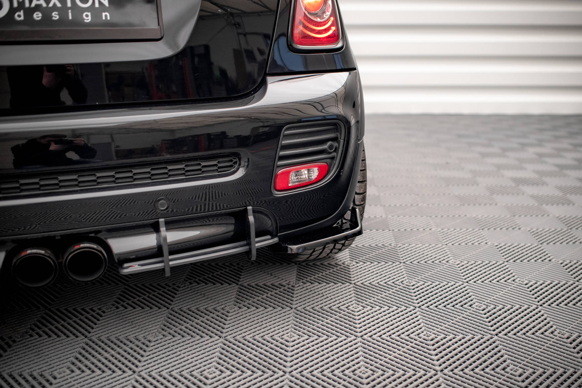 Rear Side Splitters V.2 Mini Cooper John Cooper Works R56 - Image 3