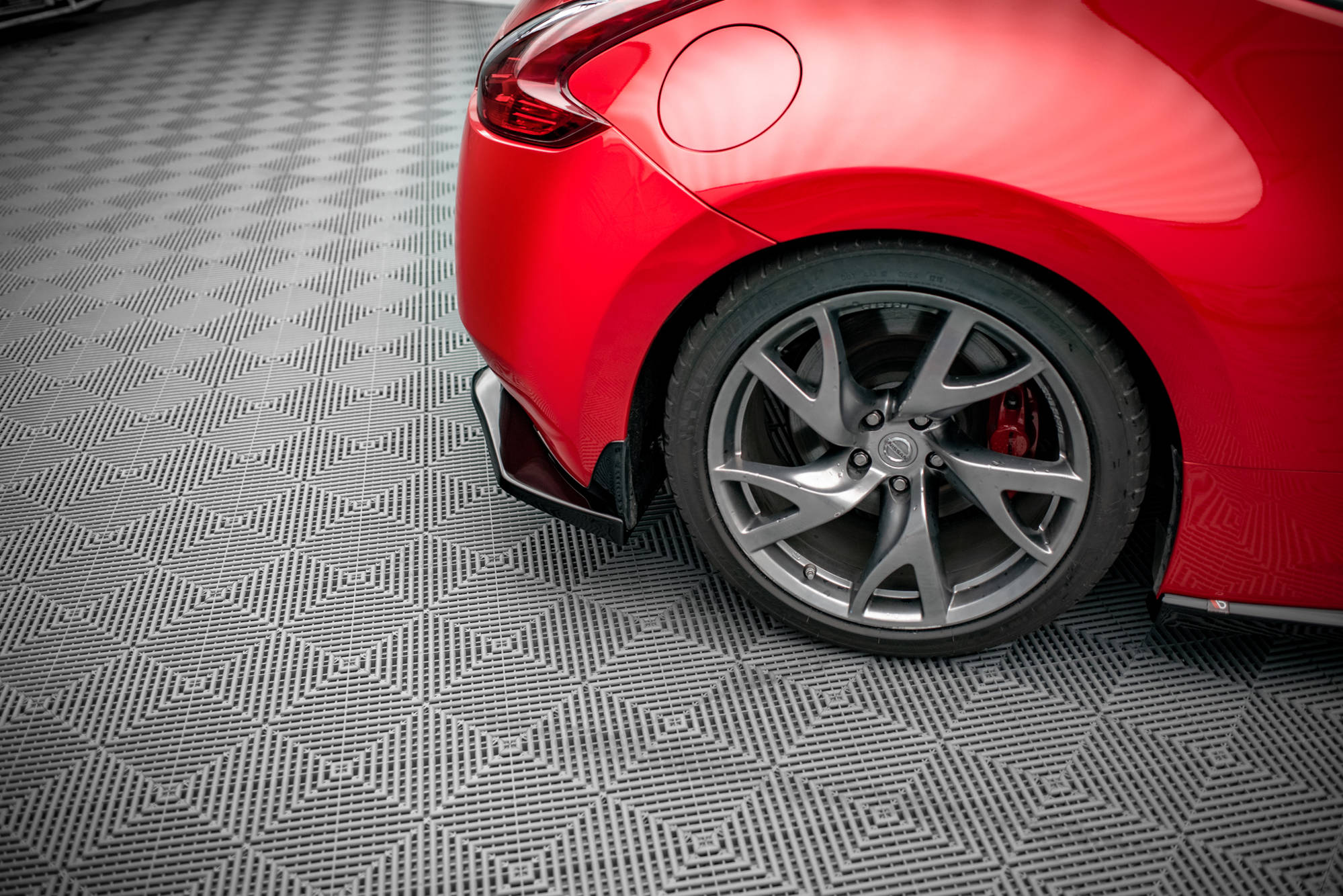 Rear Side Splitters V.2 Nissan 370Z - Image 3