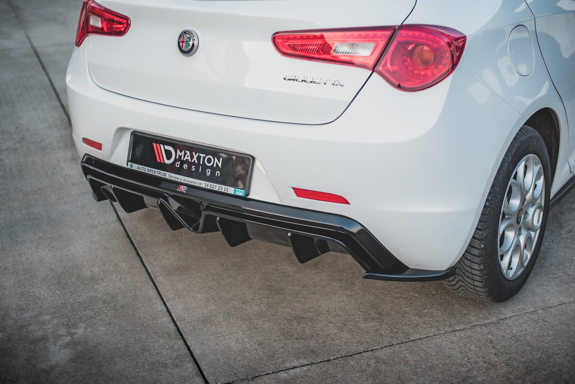 Rear Side Splitters V.3 Alfa Romeo Giulietta Facelift - Image 3