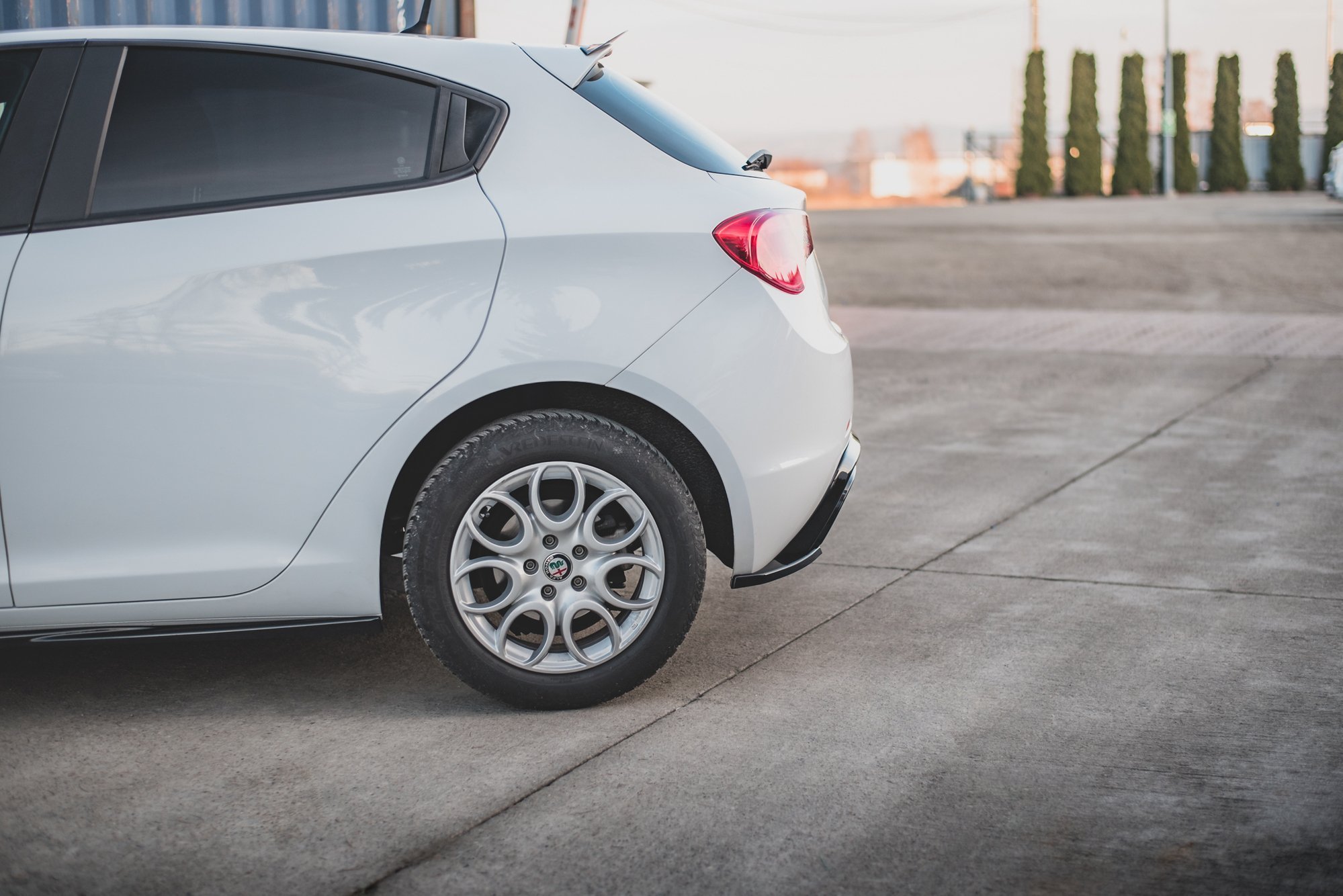Rear Side Splitters V.3 Alfa Romeo Giulietta Facelift - Image 4