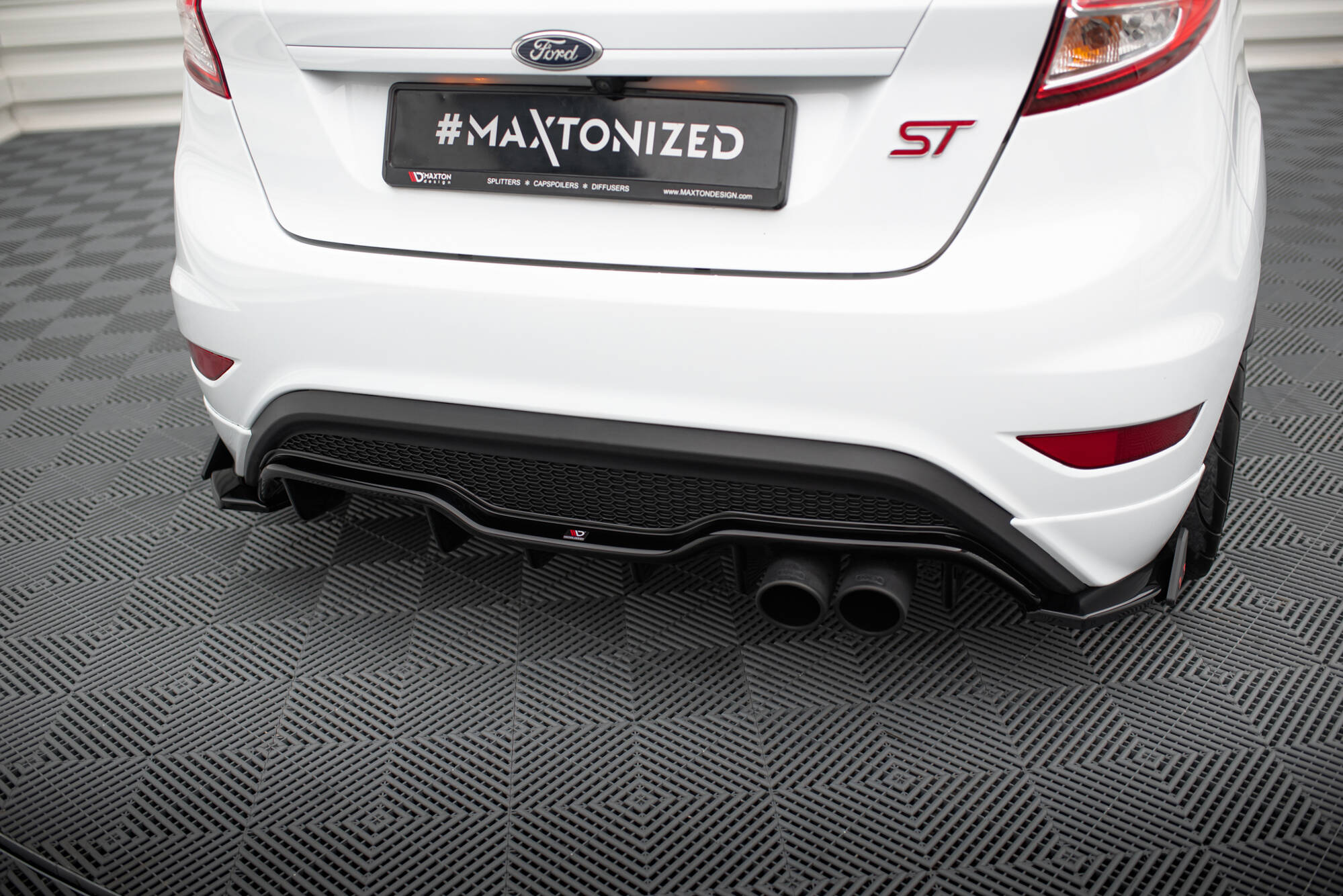Rear Side Splitters V.3 + Flaps Ford Fiesta ST Mk7 Facelift - Image 3