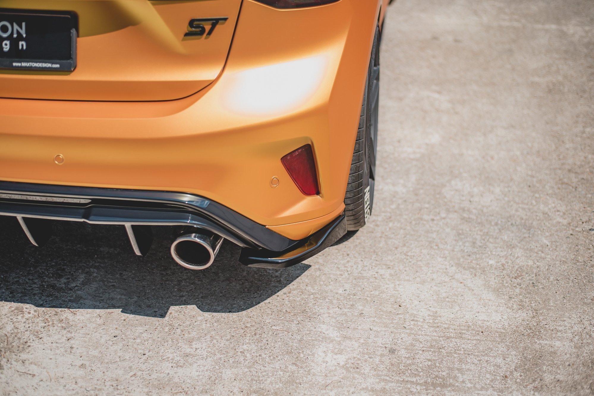 Rear Side Splitters V.3 (For rear valance v.2) Ford Focus Hatchback ST Mk4 - Image 4