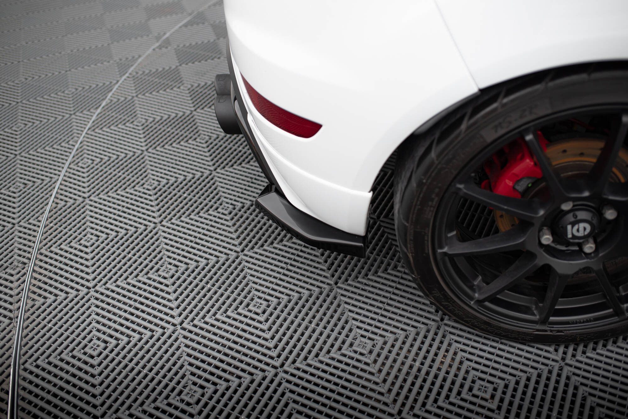 Rear Side Splitters V.3 Ford Fiesta ST Mk7 Facelift - Image 3