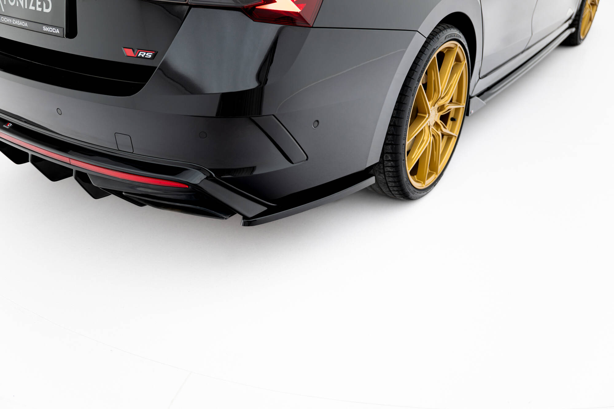 Rear Side Splitters V.3 Skoda Octavia RS Liftback / Combi Mk4 Facelift - Image 2