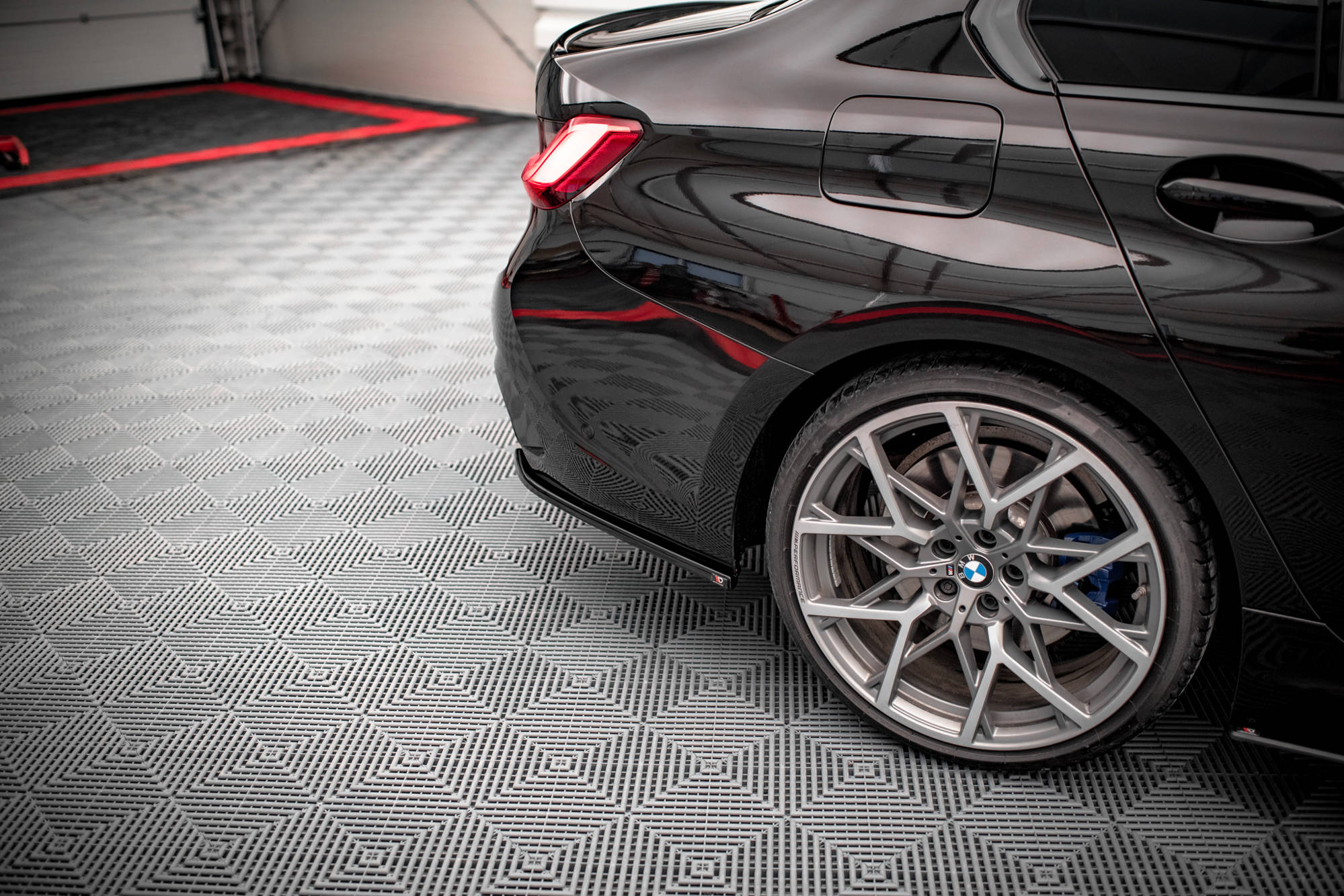 Rear Side Splitters V.4 BMW M340i G20 / G21 - Image 3