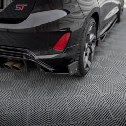 Rear Side SplittersÂ V.4 + Flaps Ford Fiesta ST Mk8