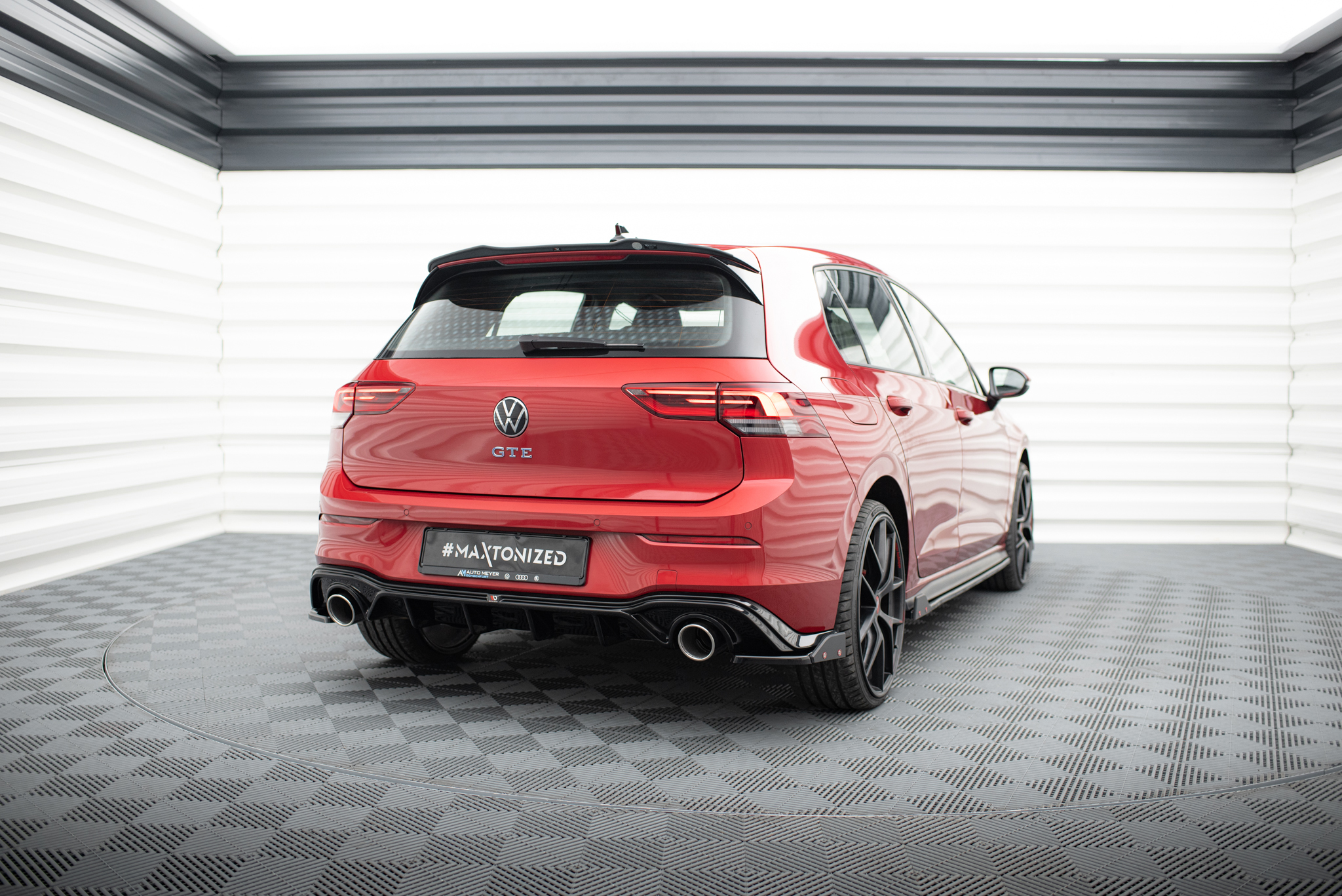 Rear Side Splitters V.4 + Flaps Volkswagen Golf GTI / GTE Mk8 - Image 4