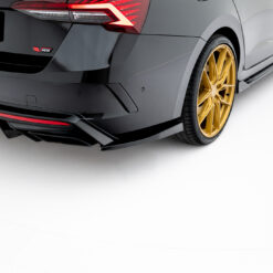 Alternative view of Rear Side Splitters V.4 Skoda Octavia RS Liftback / Combi Mk4 Facelift