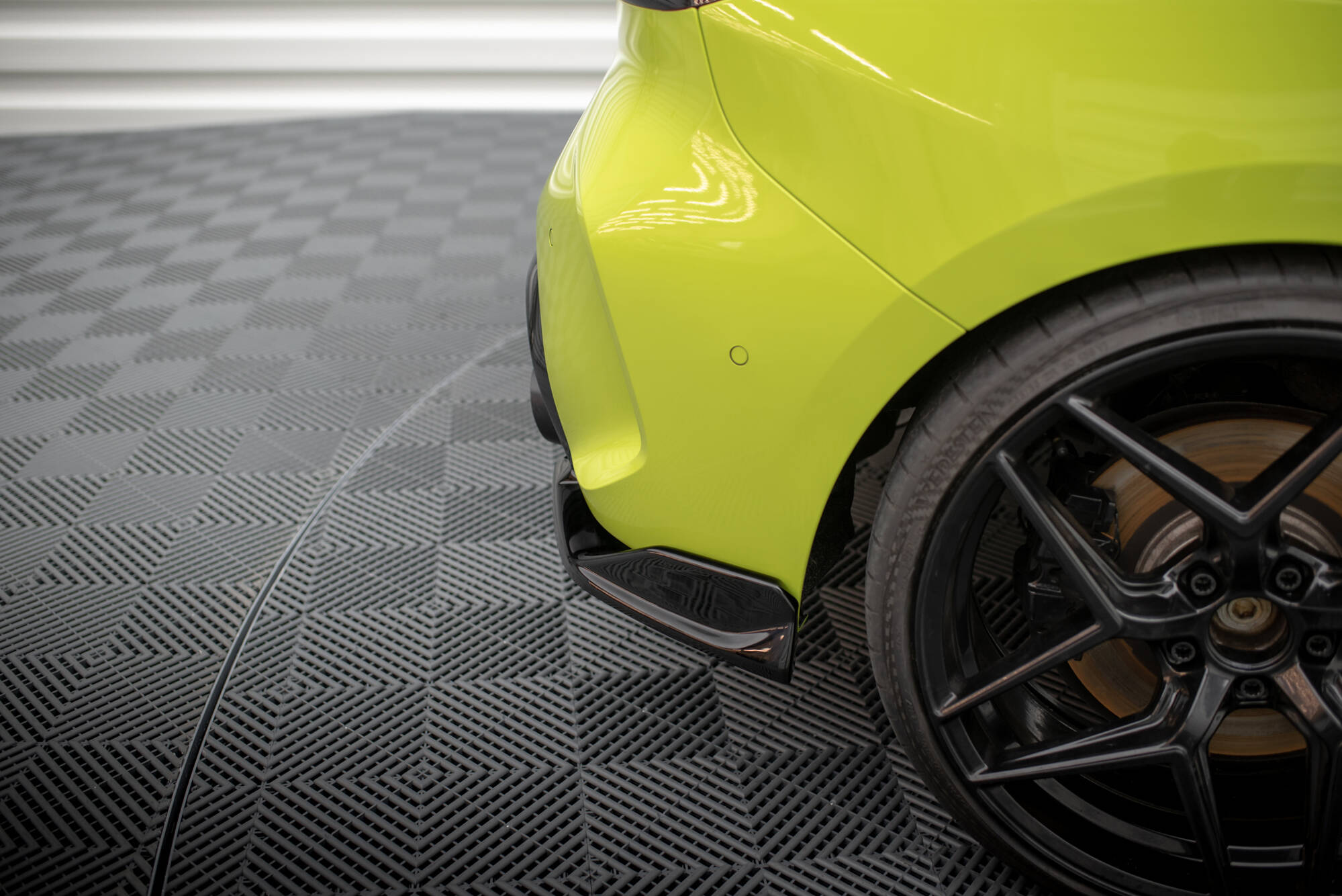 Rear Side Splitters V.9 BMW 1 M-Pack / M135i F40 - Image 3