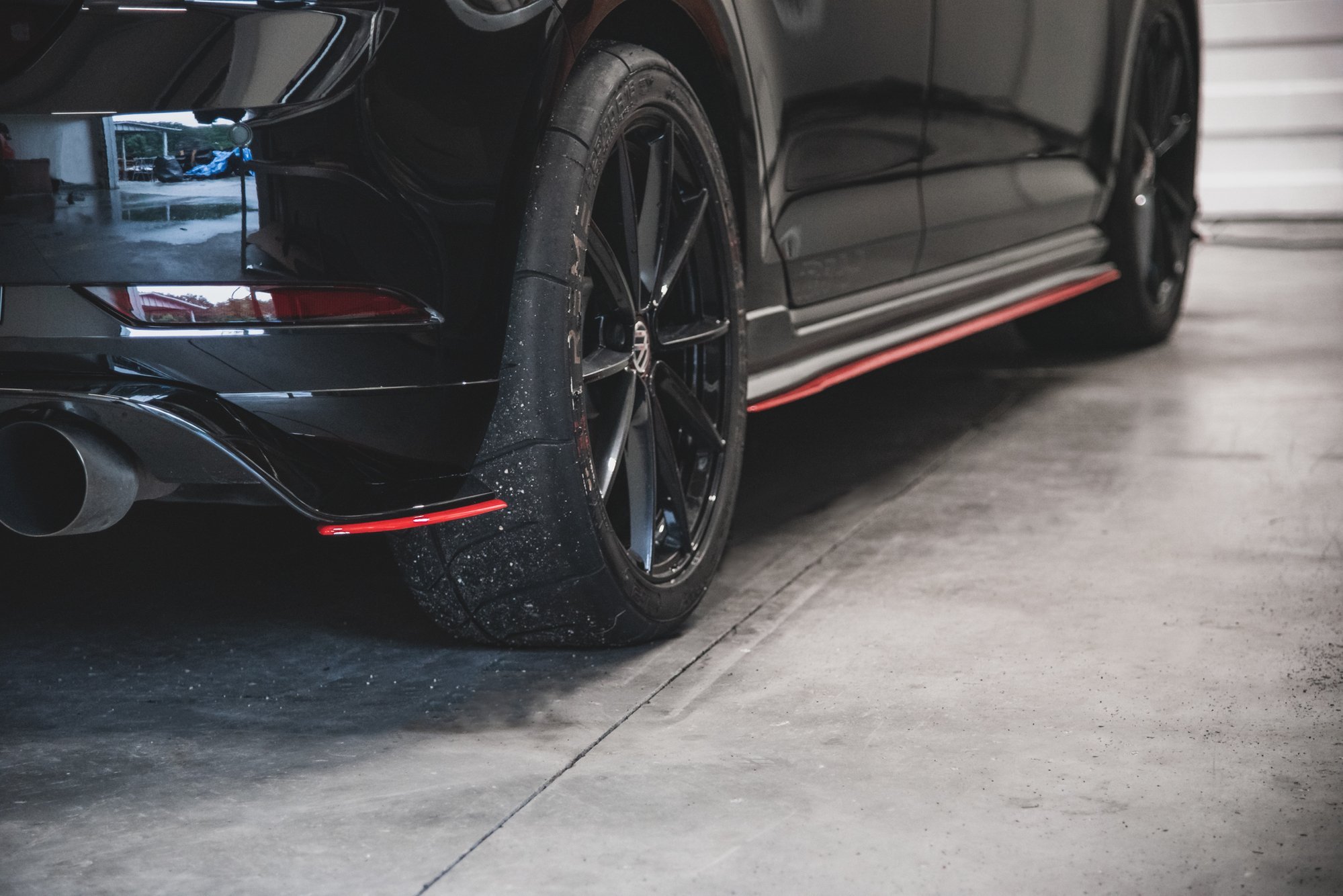 Rear Side Splitters VW Golf 7 GTI TCR - Image 7