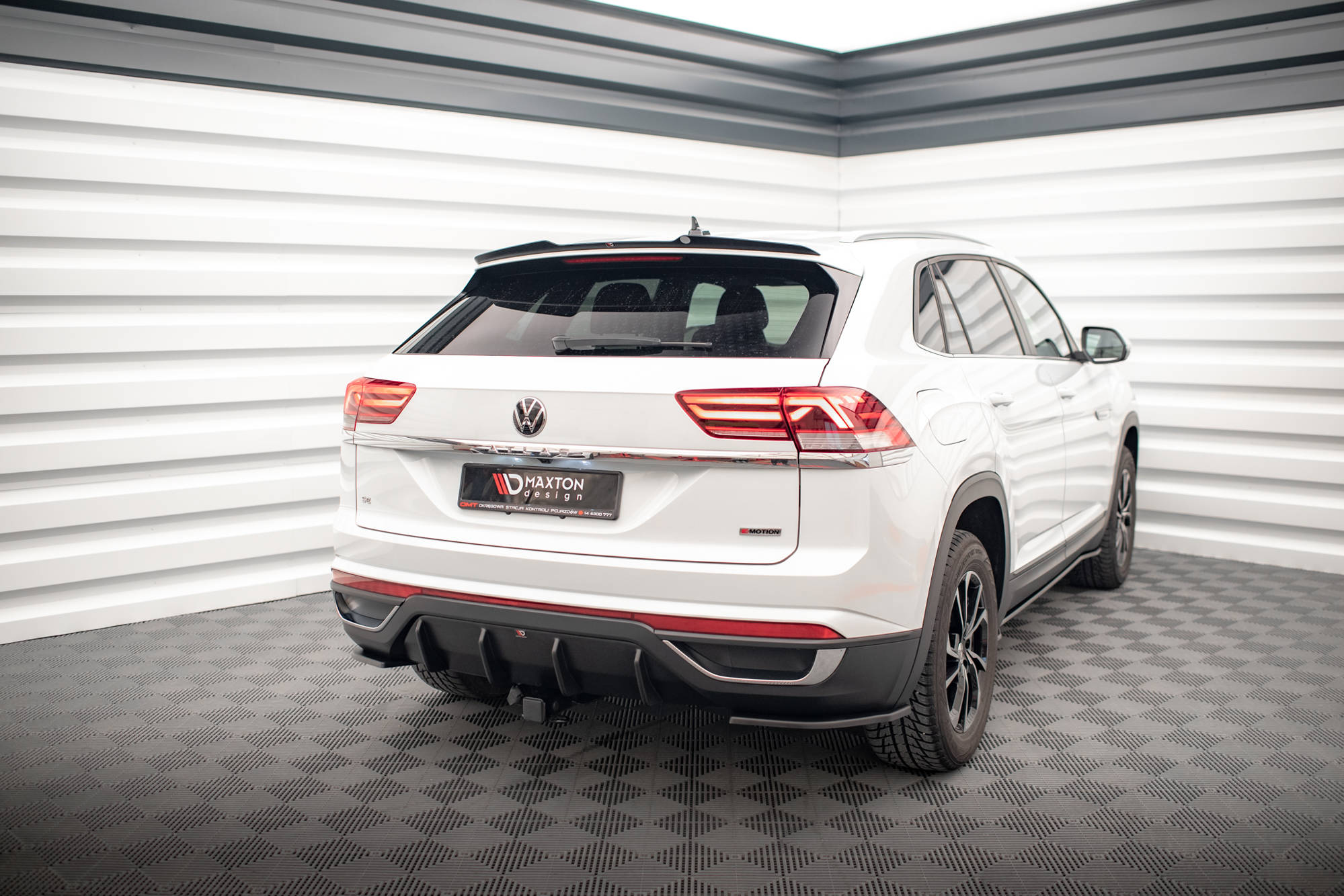 Rear Side Splitters Volkswagen Atlas Cross - Image 2