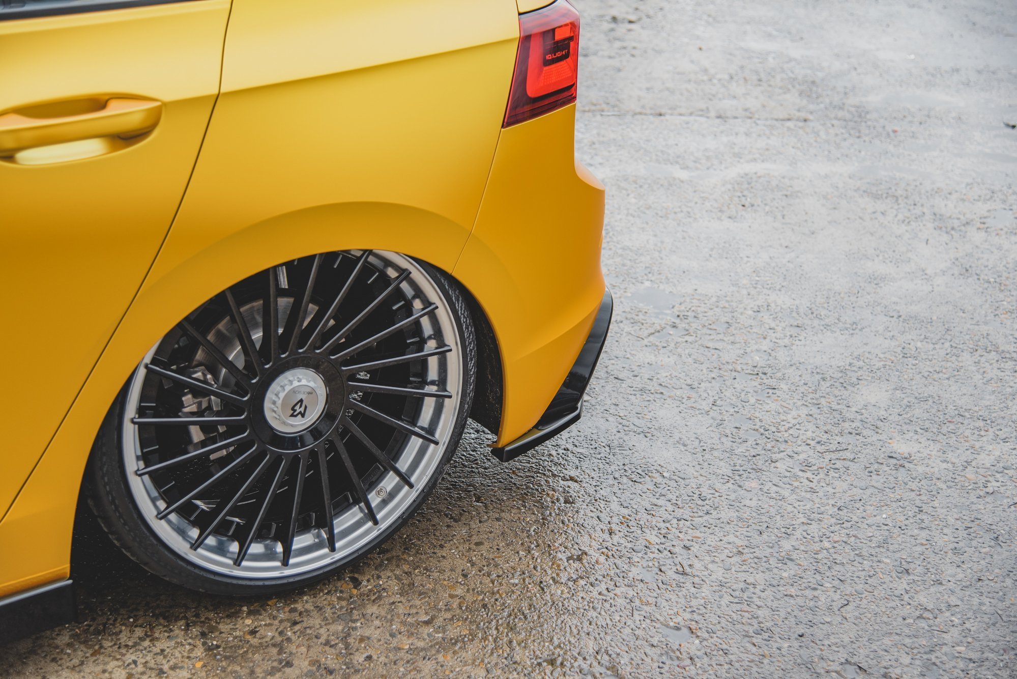 Rear Side Splitters Volkswagen Golf Mk8 - Image 5