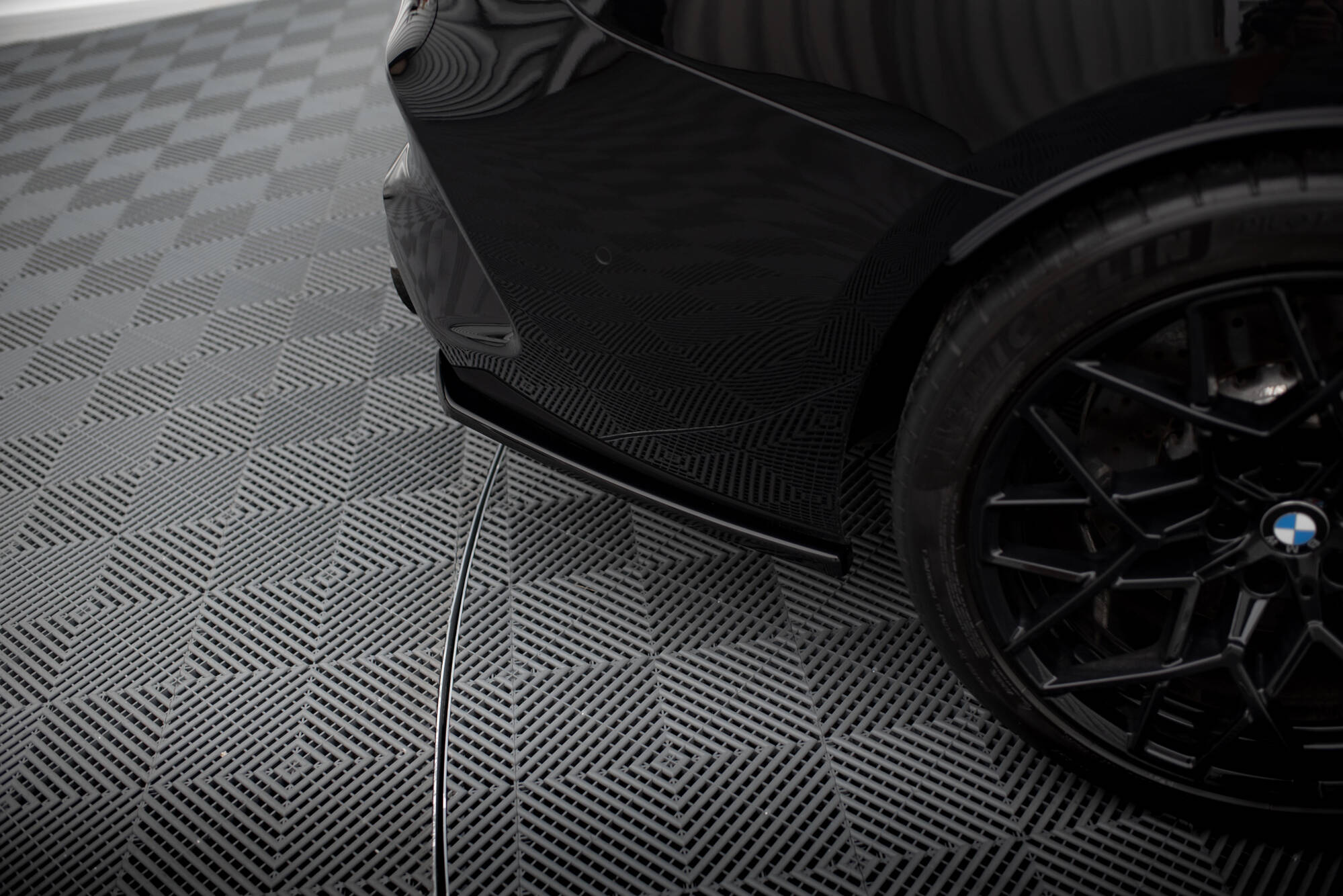 Rear Side Splitters for V.2 BMW M8 Gran Coupe F93 - Image 2