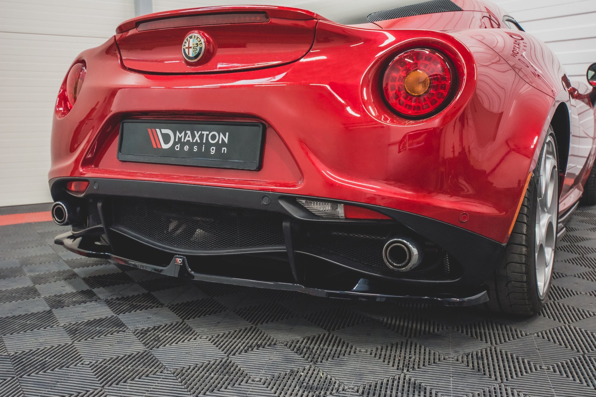 Rear Splitter Alfa Romeo 4C - Image 3