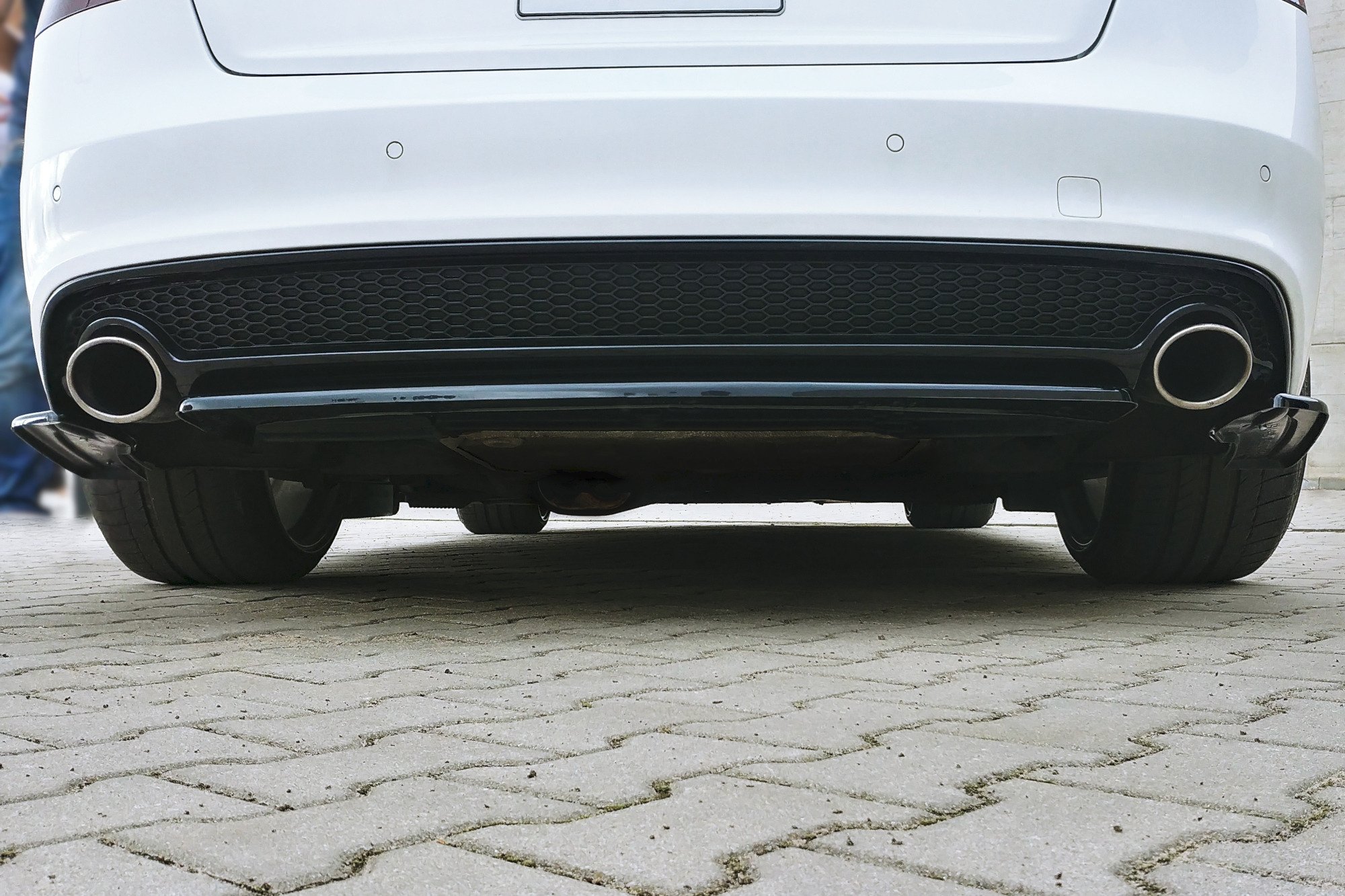 Rear Splitter Audi A5 S-Line 8T Facelift (without vertical bars) - Image 2