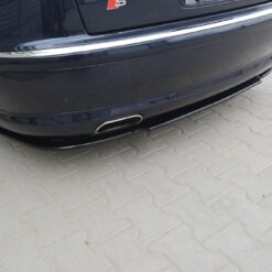 Alternative view of Rear Splitter Audi A8 W12 D3