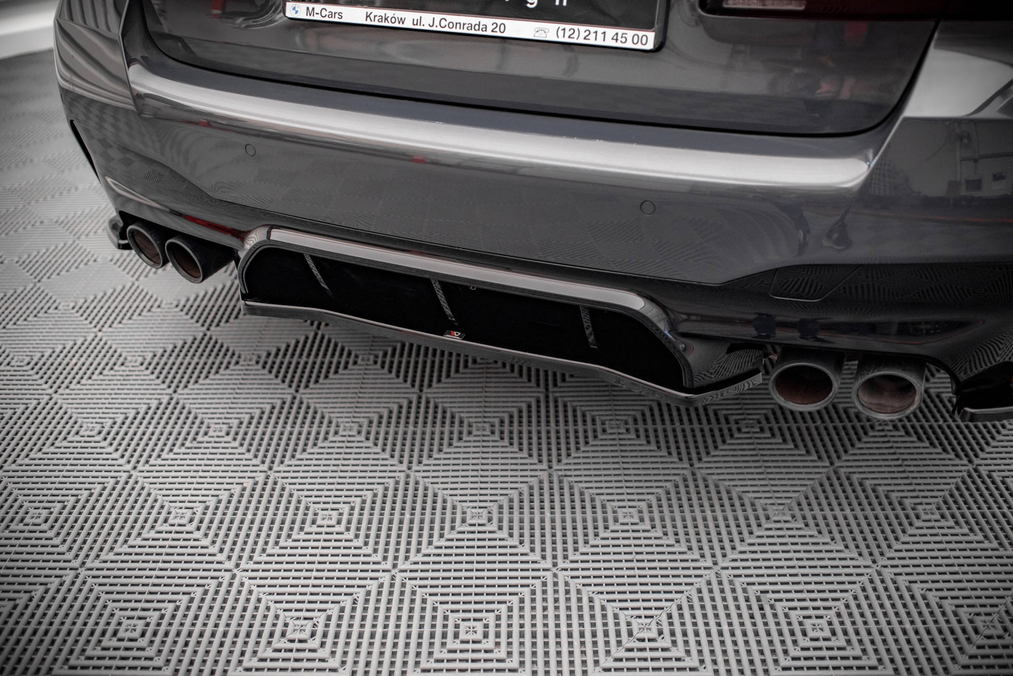 Rear Splitter BMW M5 F90 - Image 2