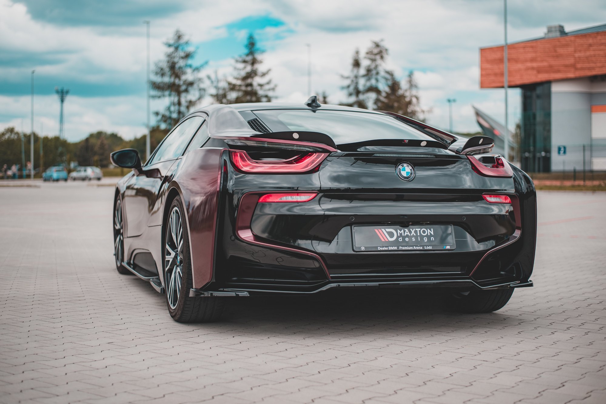 Rear Splitter BMW i8 - Image 2