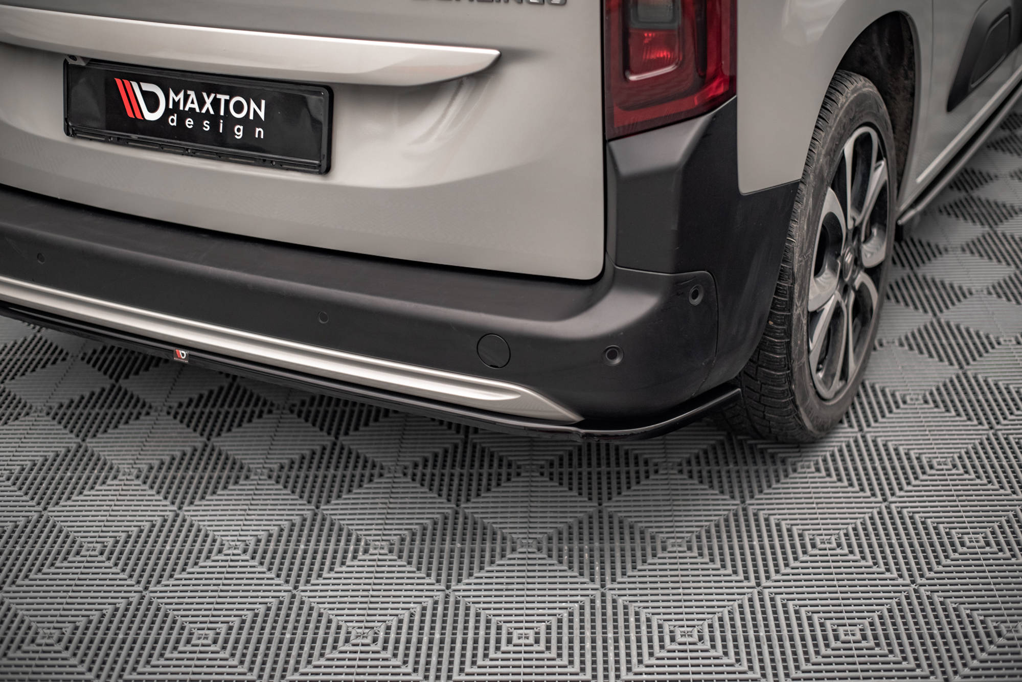 Rear Splitter Citroen Berlingo Mk3 - Image 3