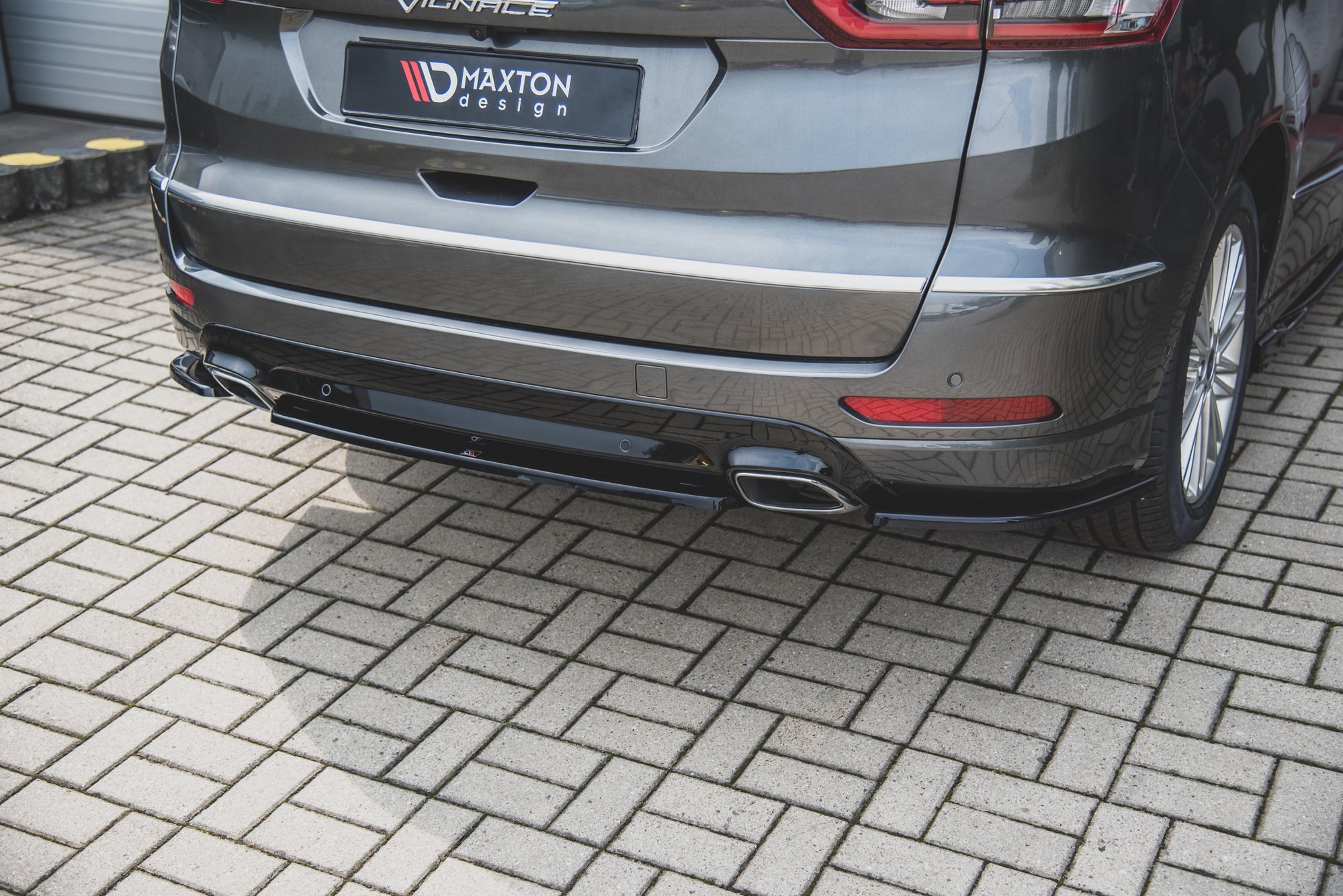 Rear Splitter Ford S-Max Vignale Mk2 Facelift - Image 5