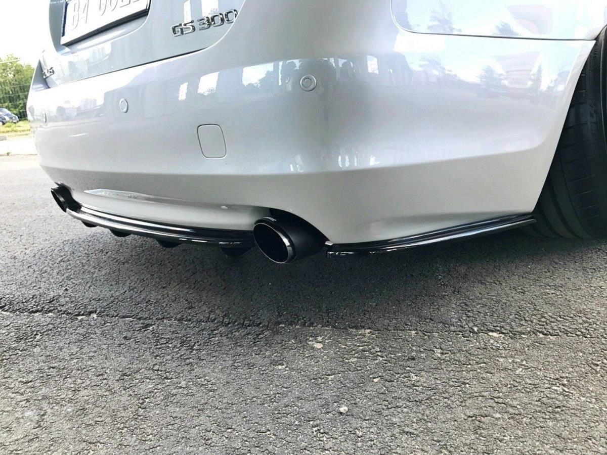 Rear Splitter Lexus GS 300 Mk3 Facelift (with vertical bars) - Image 3