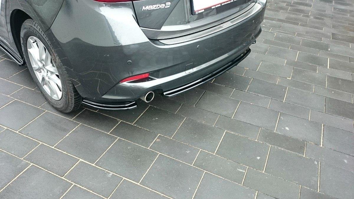 Rear Splitter Mazda 3 BM (Mk3) Facelift (without vertical bars) - Image 2