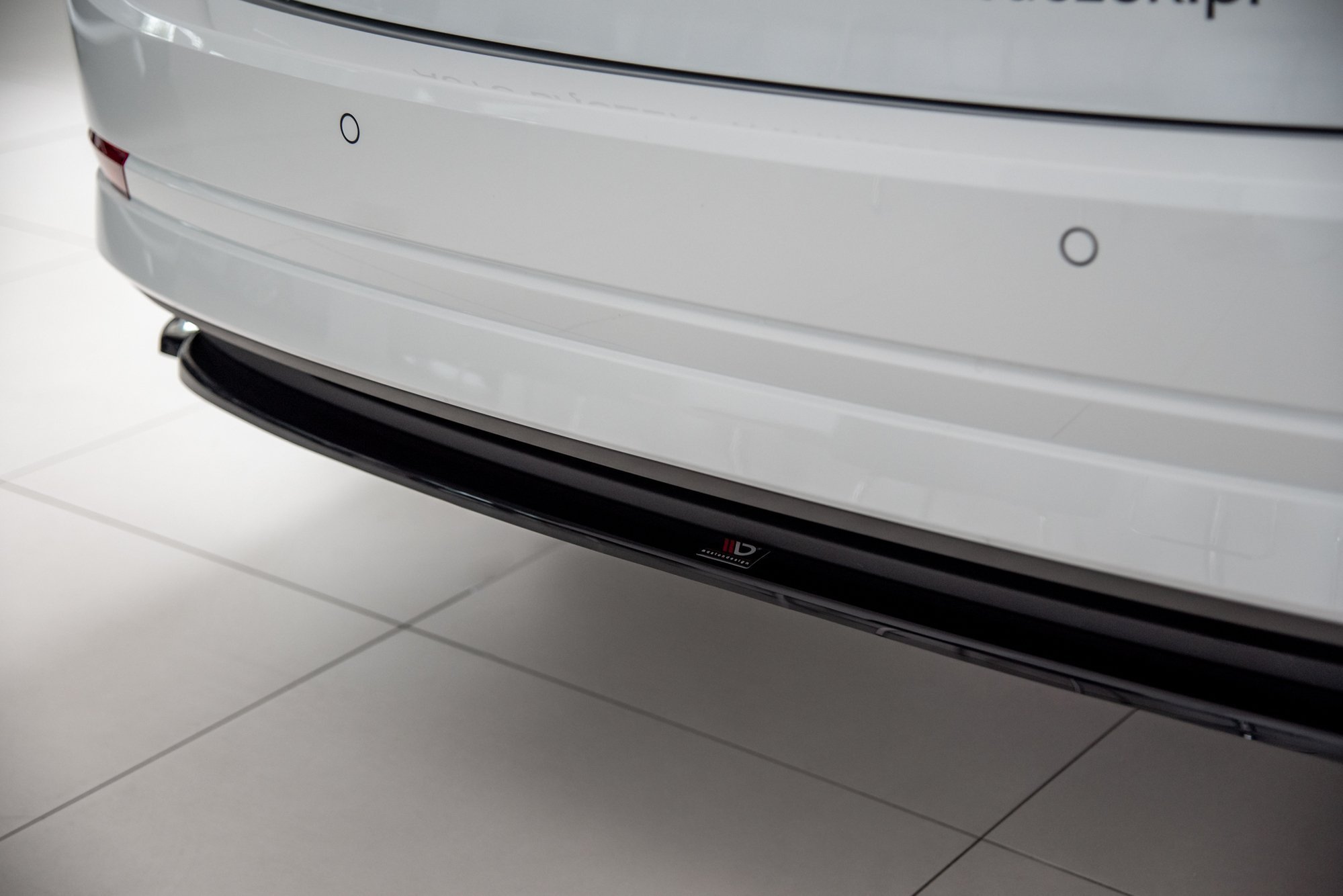 Rear Splitter Skoda Octavia Mk4 - Image 3