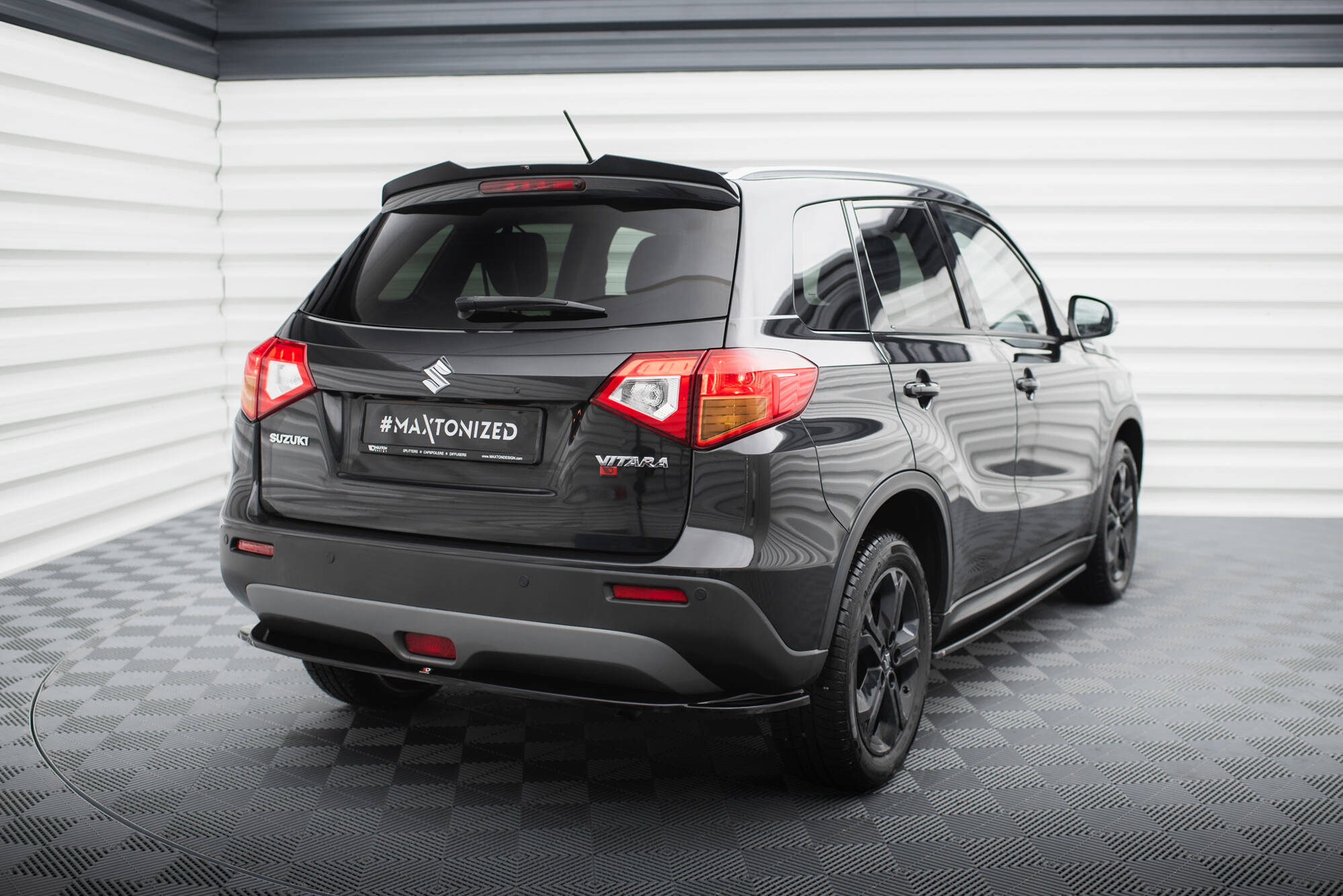 Rear Splitter Suzuki Vitara S Mk2 - Image 2
