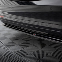 Alternative view of Rear Splitter V.2 Mercedes-Benz S W222