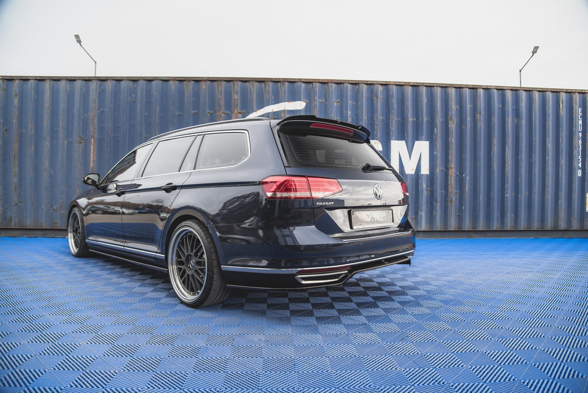Rear Splitter Volkswagen Passat B8 - Image 3